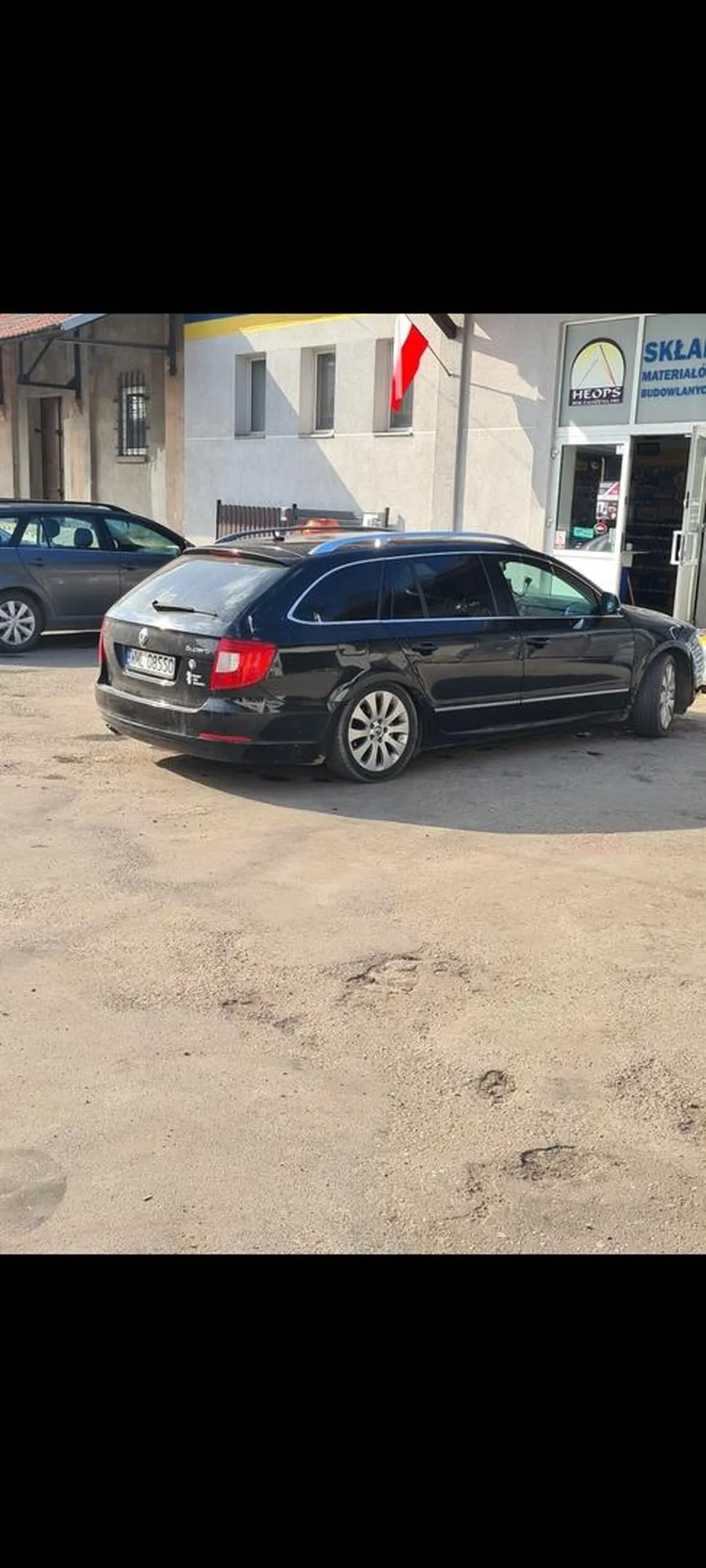 Nie wiem co ty z tym autem zrobiłeś że dogoniłem 911 na lewym pozdrawiam.