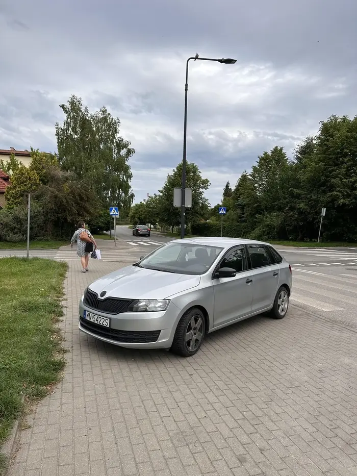 Brawo za stawanie na przejściu - zgłoszone na policję