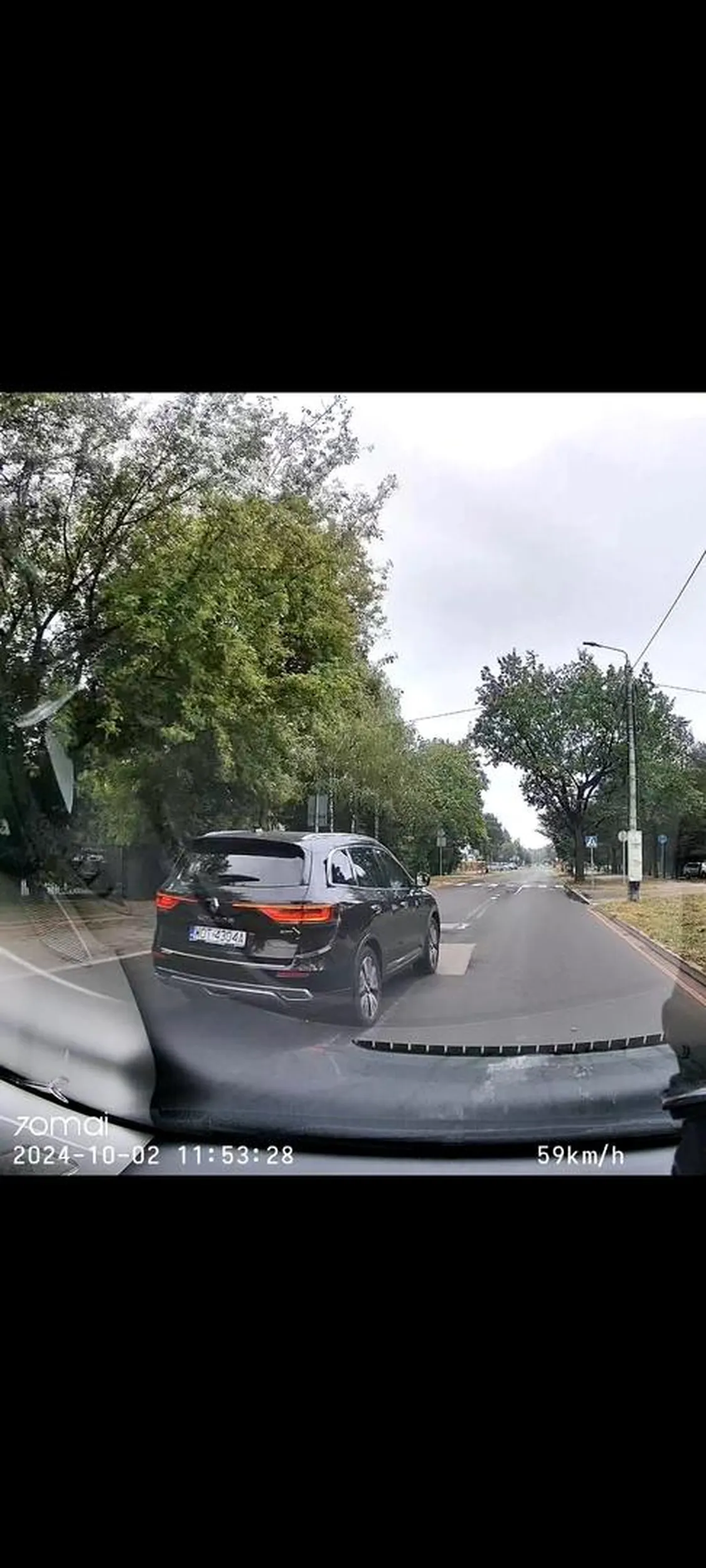 Wyprzedzanie przed przejściem dla pieszych moja prędkość około 60 km na h