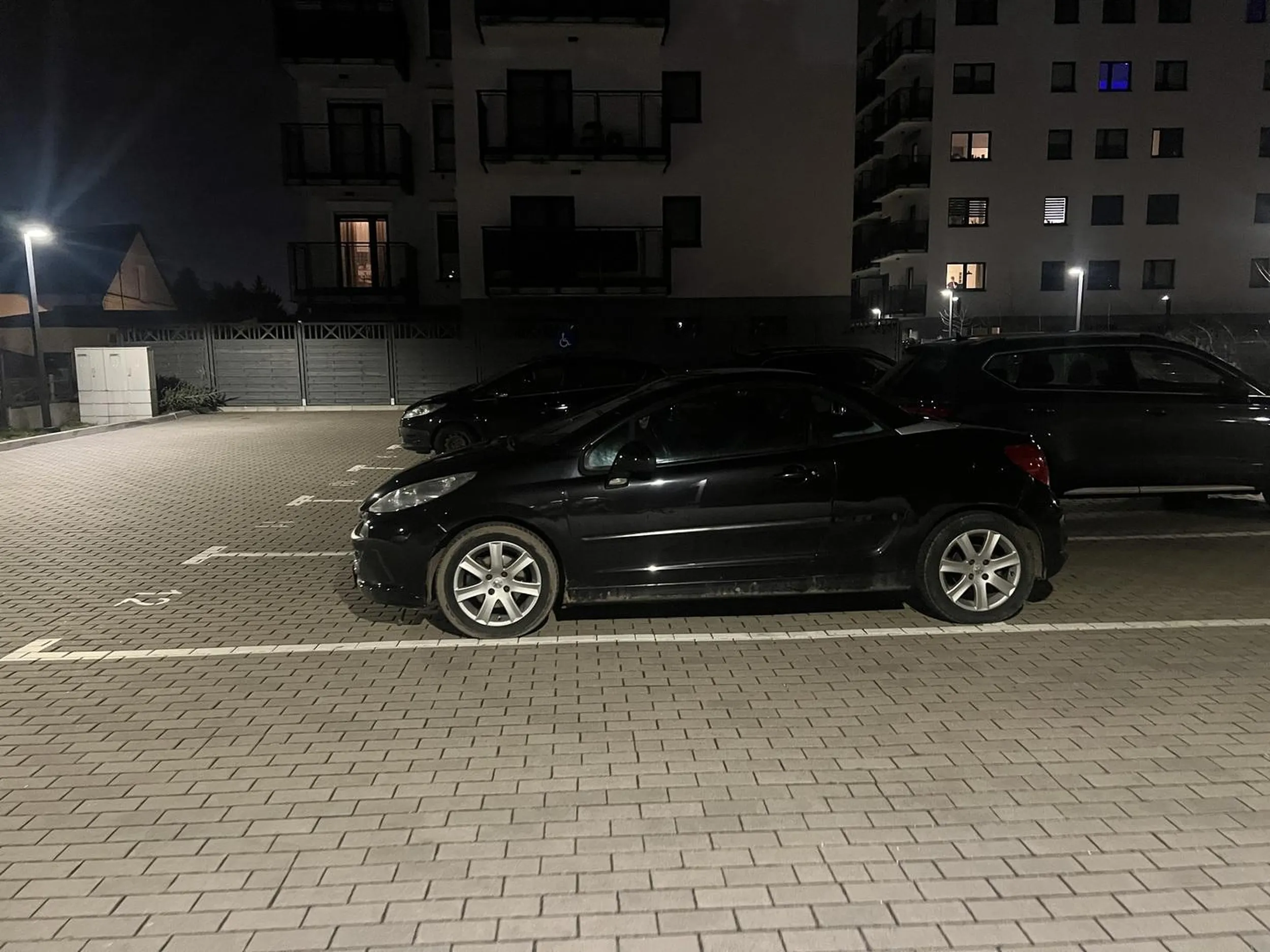 - jak bardzo nie umiesz parkować - tak