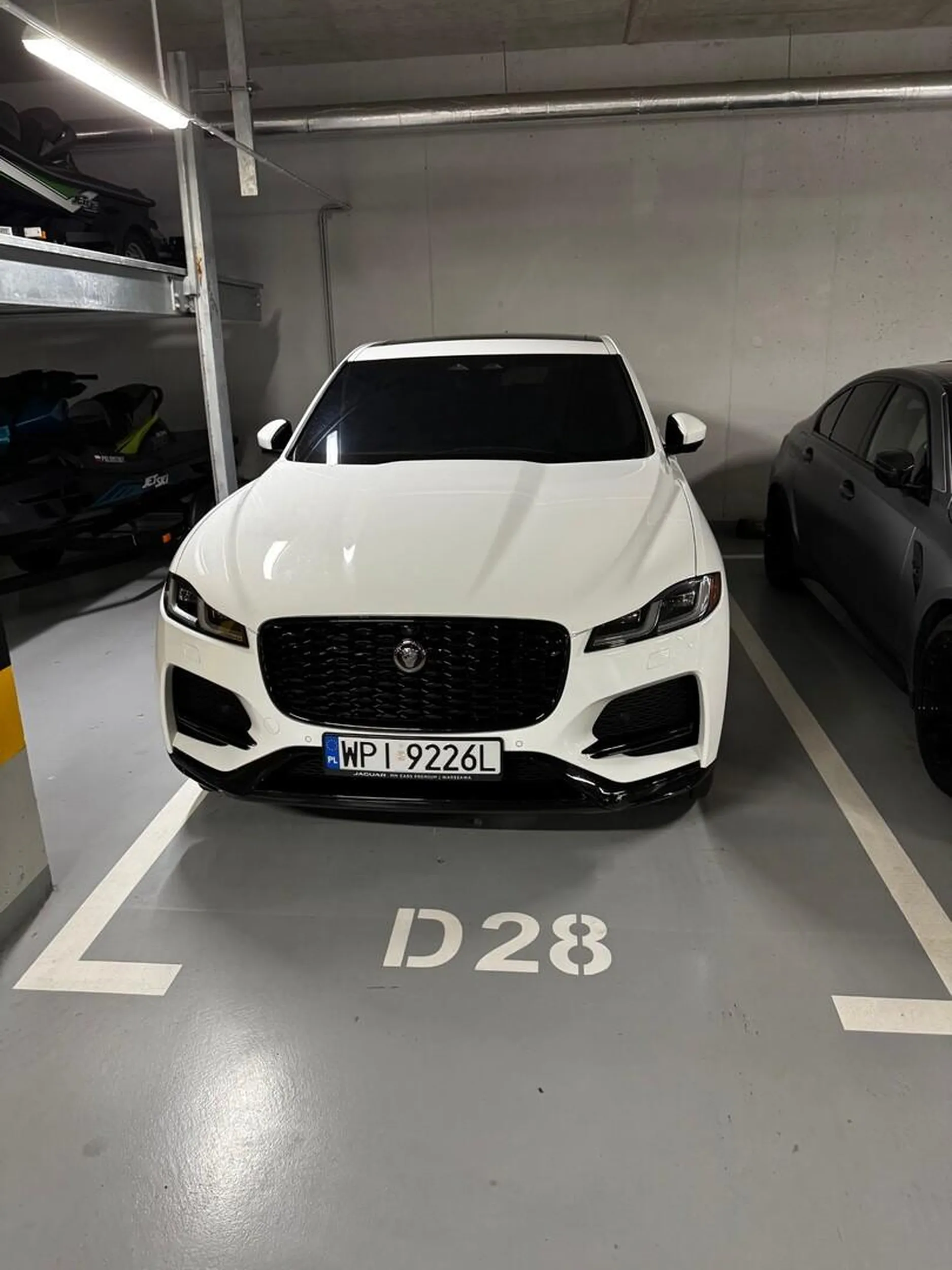 Nagminnie zajmuje moje miejsce parkingowe