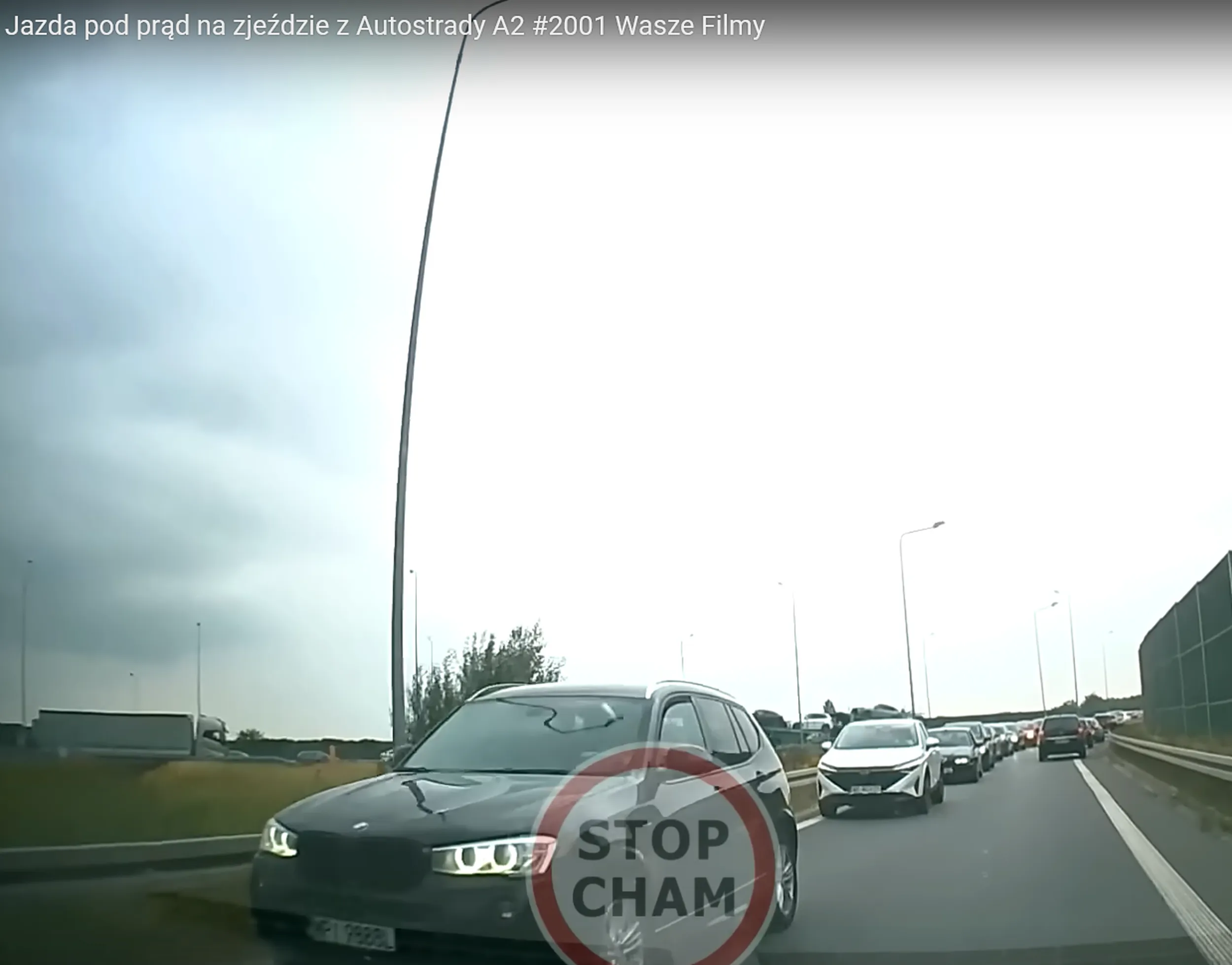 Jazda pod prąd na zjeździe z Autostrady A2