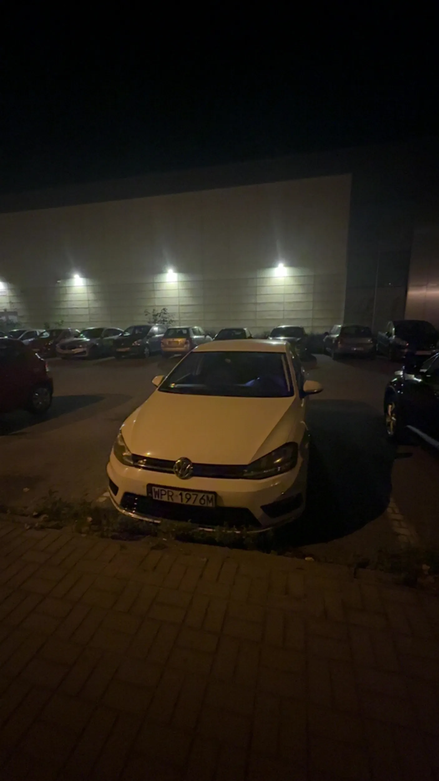 Jakiś młody łobuz mi lusterko uczas