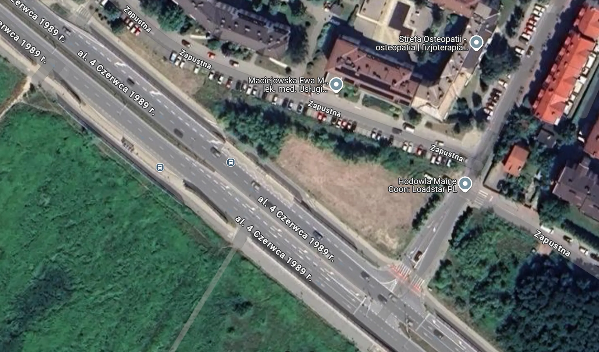 Szeryf, kolega ewidentnie nie ogarnia co to pas rozbiegowy. Pajac zastawia swoim VW drogę jak wielki król dróg włosko-ursuskich.