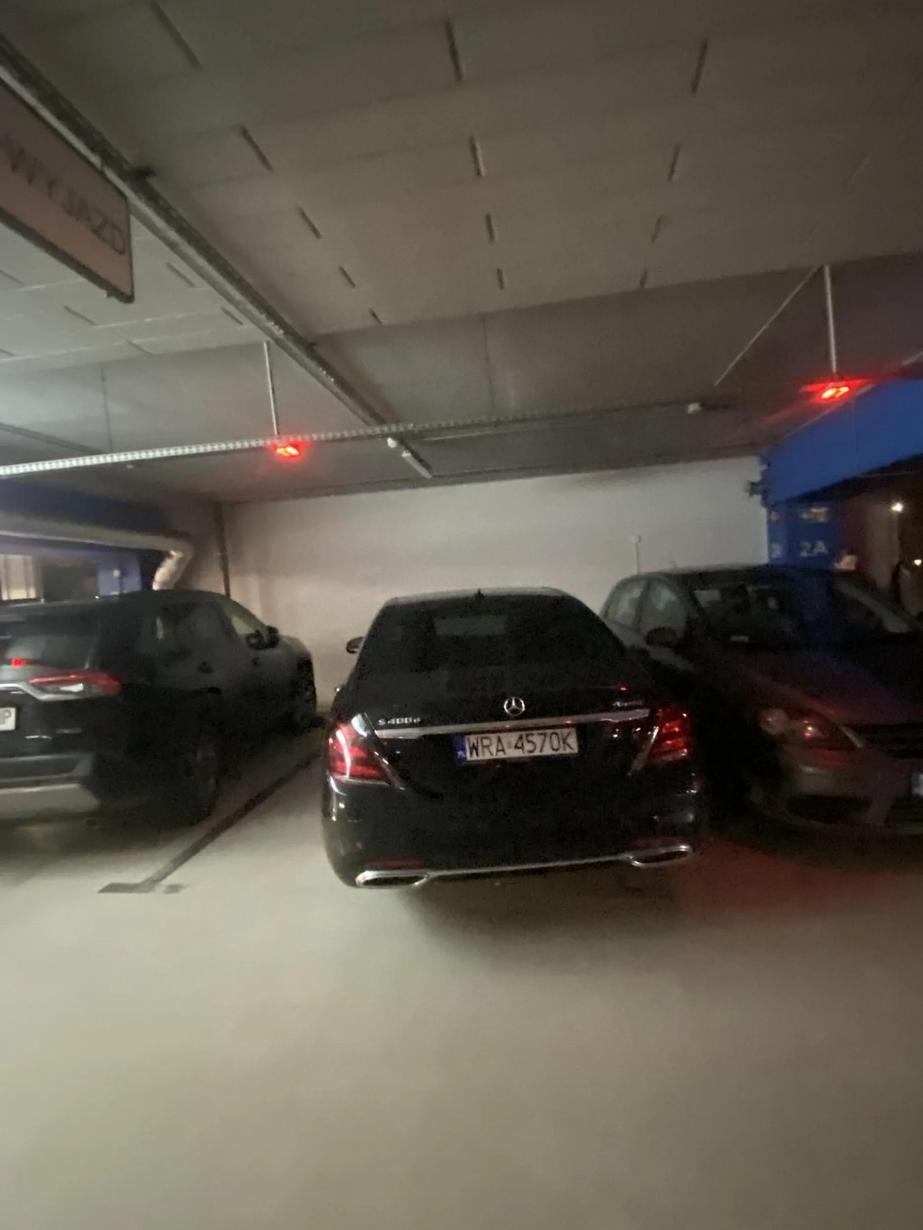 Stolica przyjechała na zakupy Może u was parkuje się inaczej ale w Gdańsku parkujemy w liniach cymbale