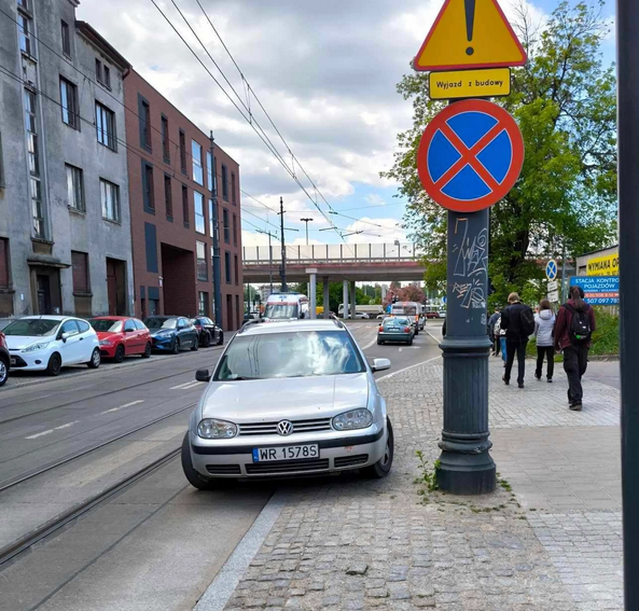 Ciota z radomia zablokowała ruch tramwajów w Łodzi
