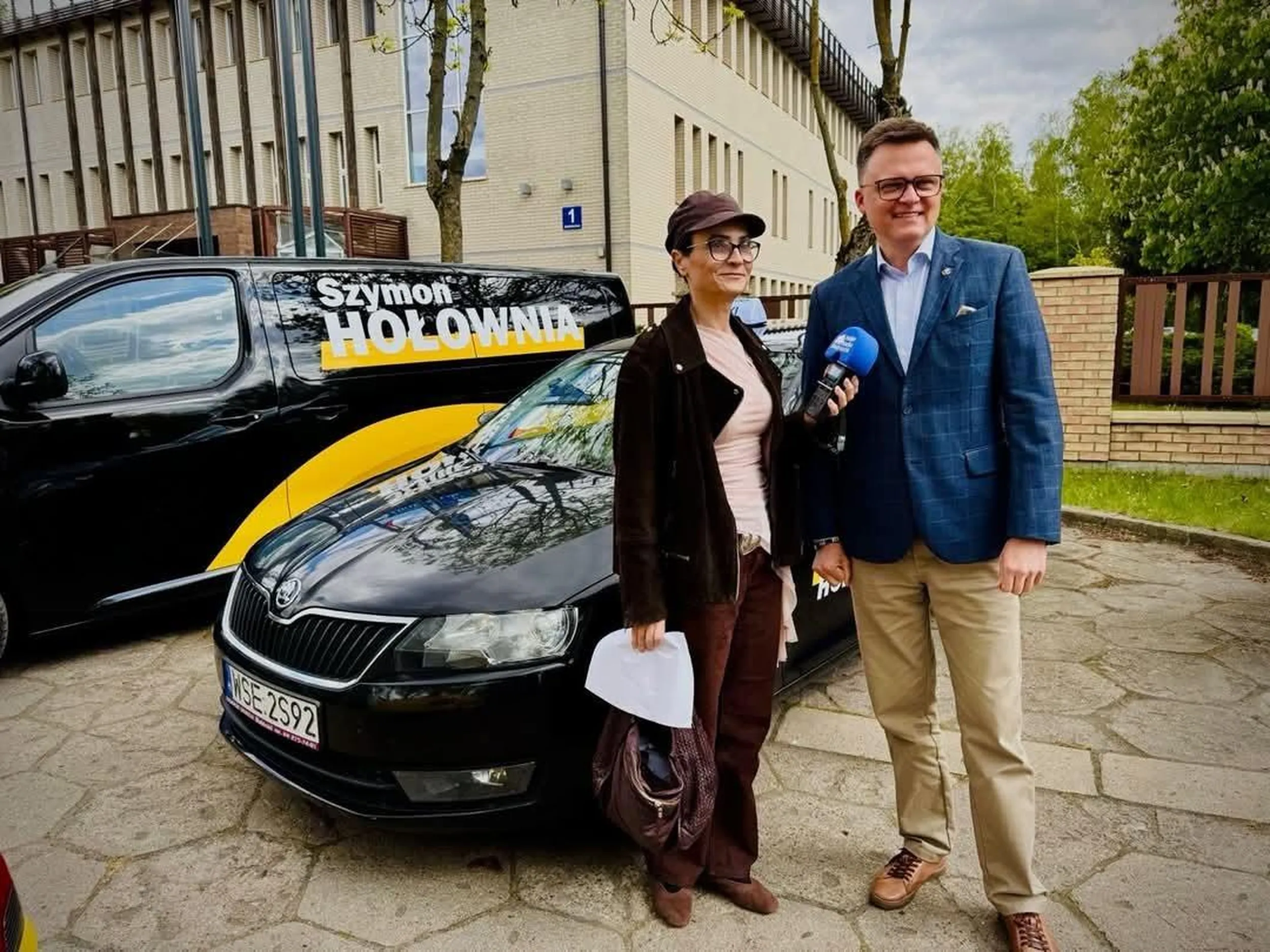 Usługi bez licencji?