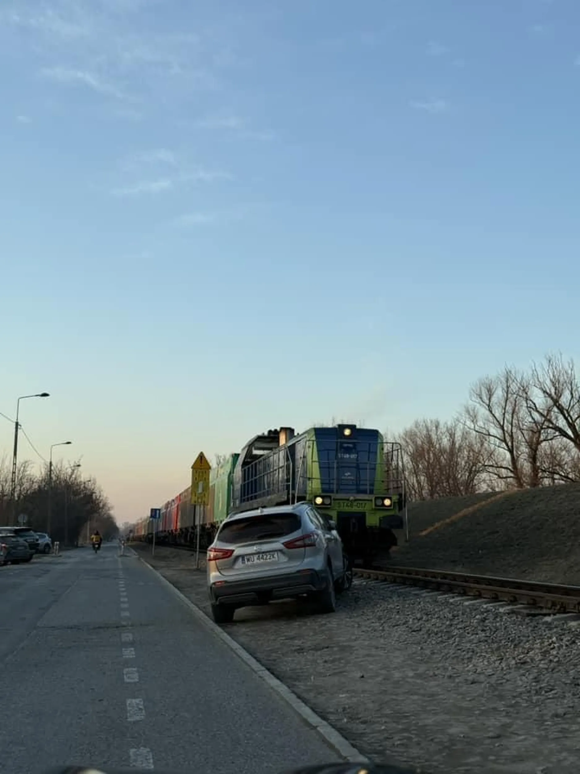 Gratulacje za skuteczne zatrzymanie pociągu na 2h