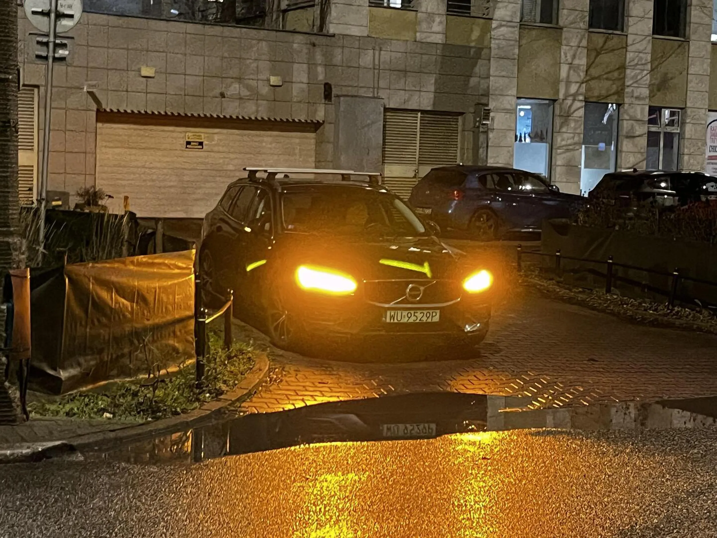 Awaryjne pozwalają parkować w dowolnym miejscu