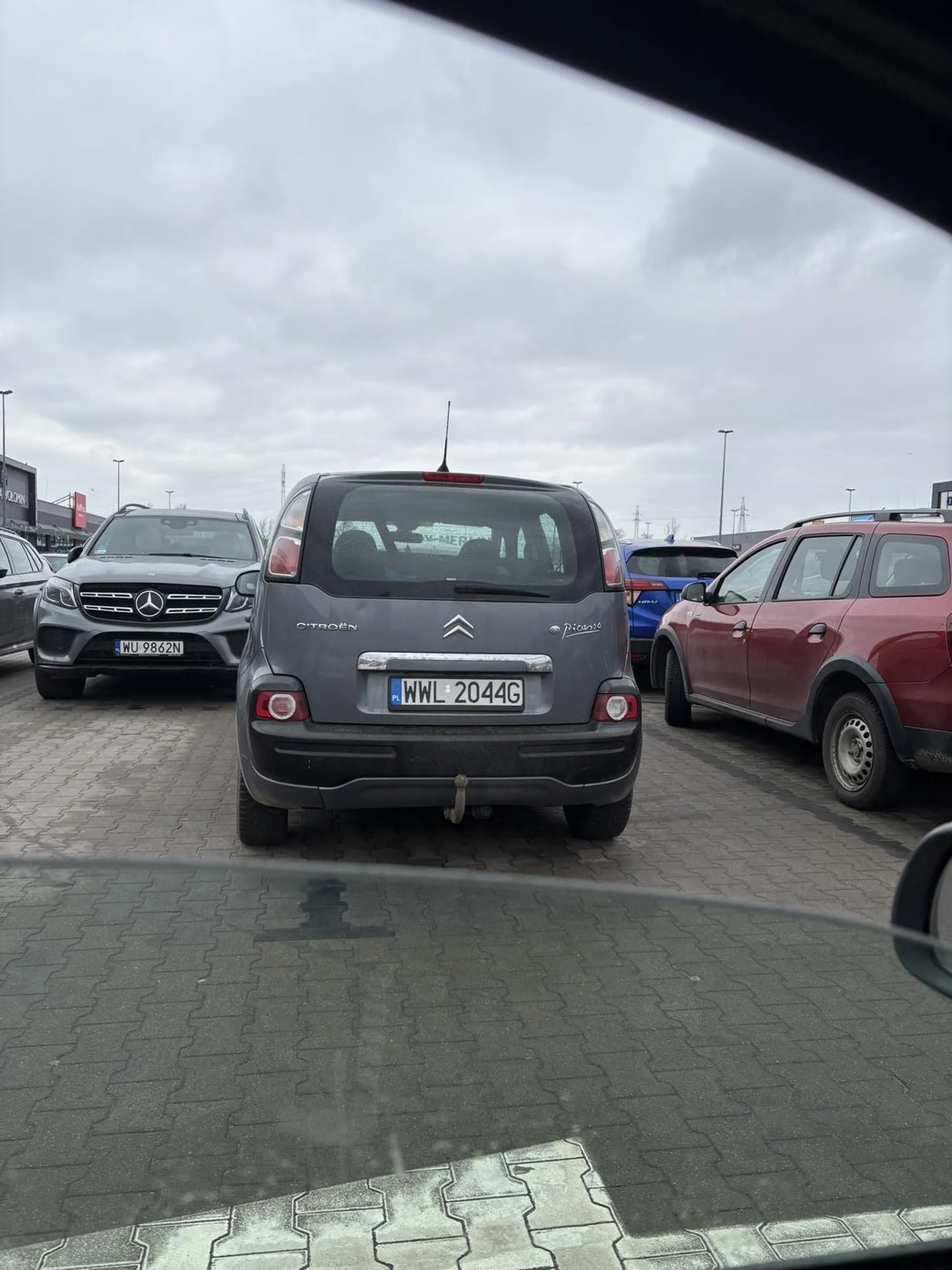 Naukę parkowania bym powtórzył na miejscu kierującego ?