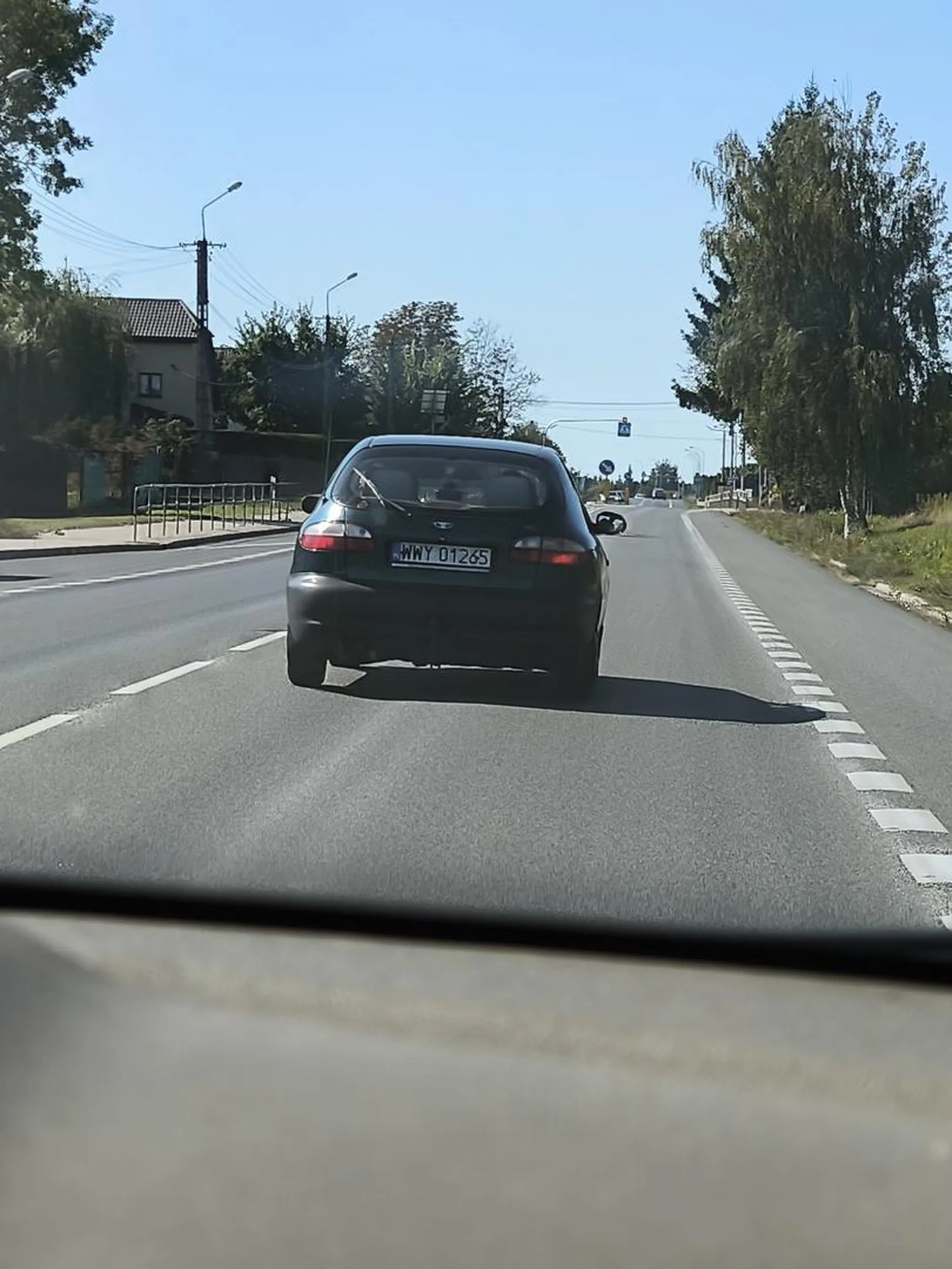 Dziadu patrz jak jeździsz a nie ładujesz się na chama zmuszając do ostrego hamowania gdzie miałem drogę z pierwszeństwem