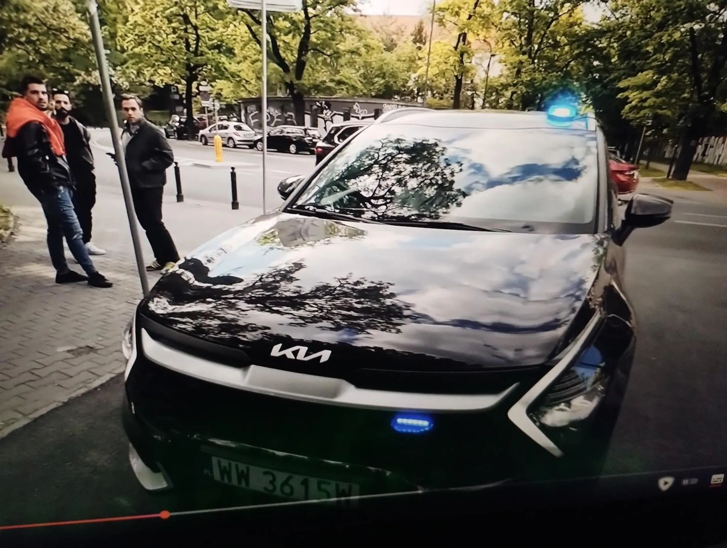 Psiarskie Kia picup, nieoznakowana, po Ursynowie się czasami kręci