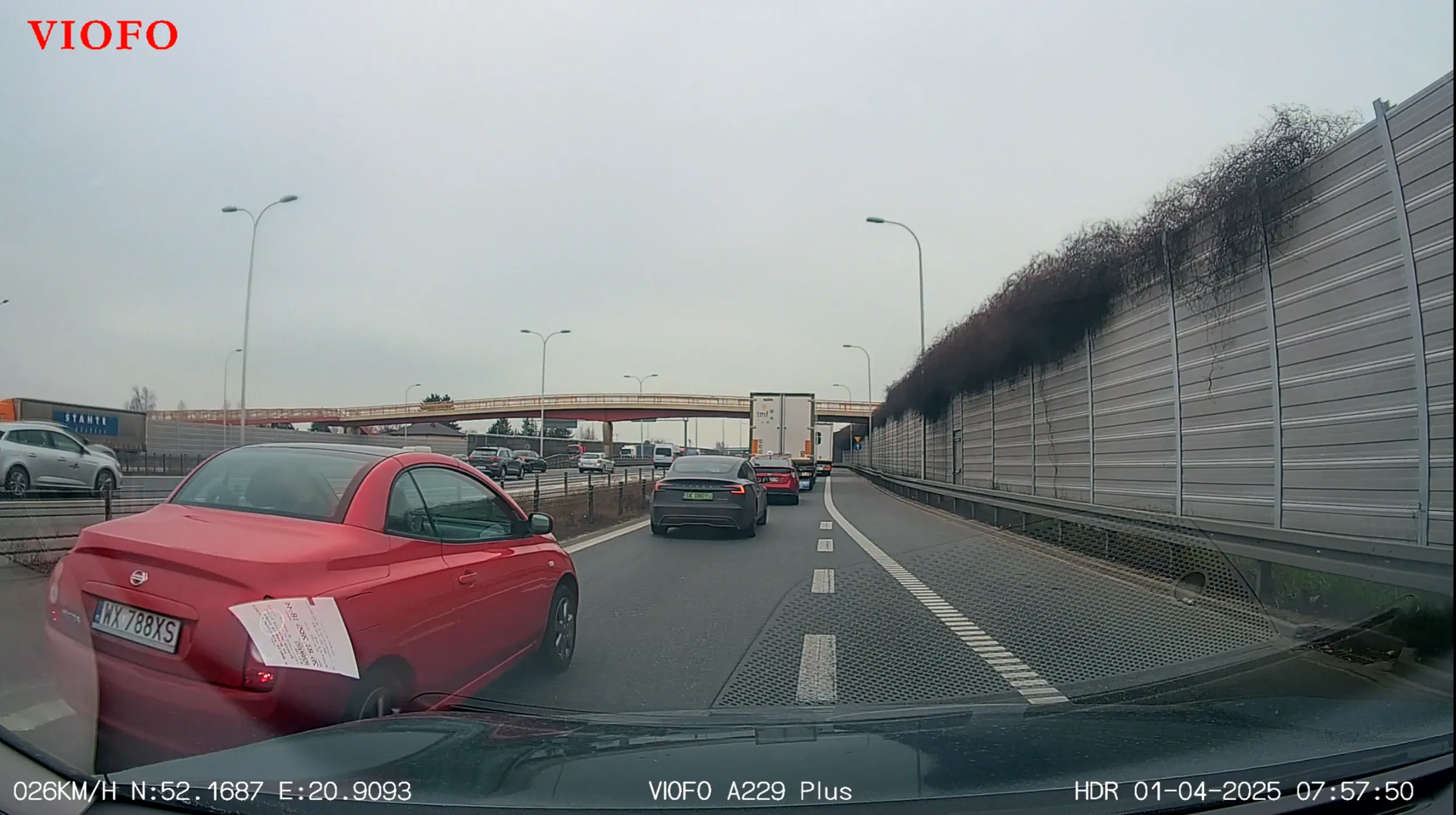 Naucz się parówko jeździć na suwak.