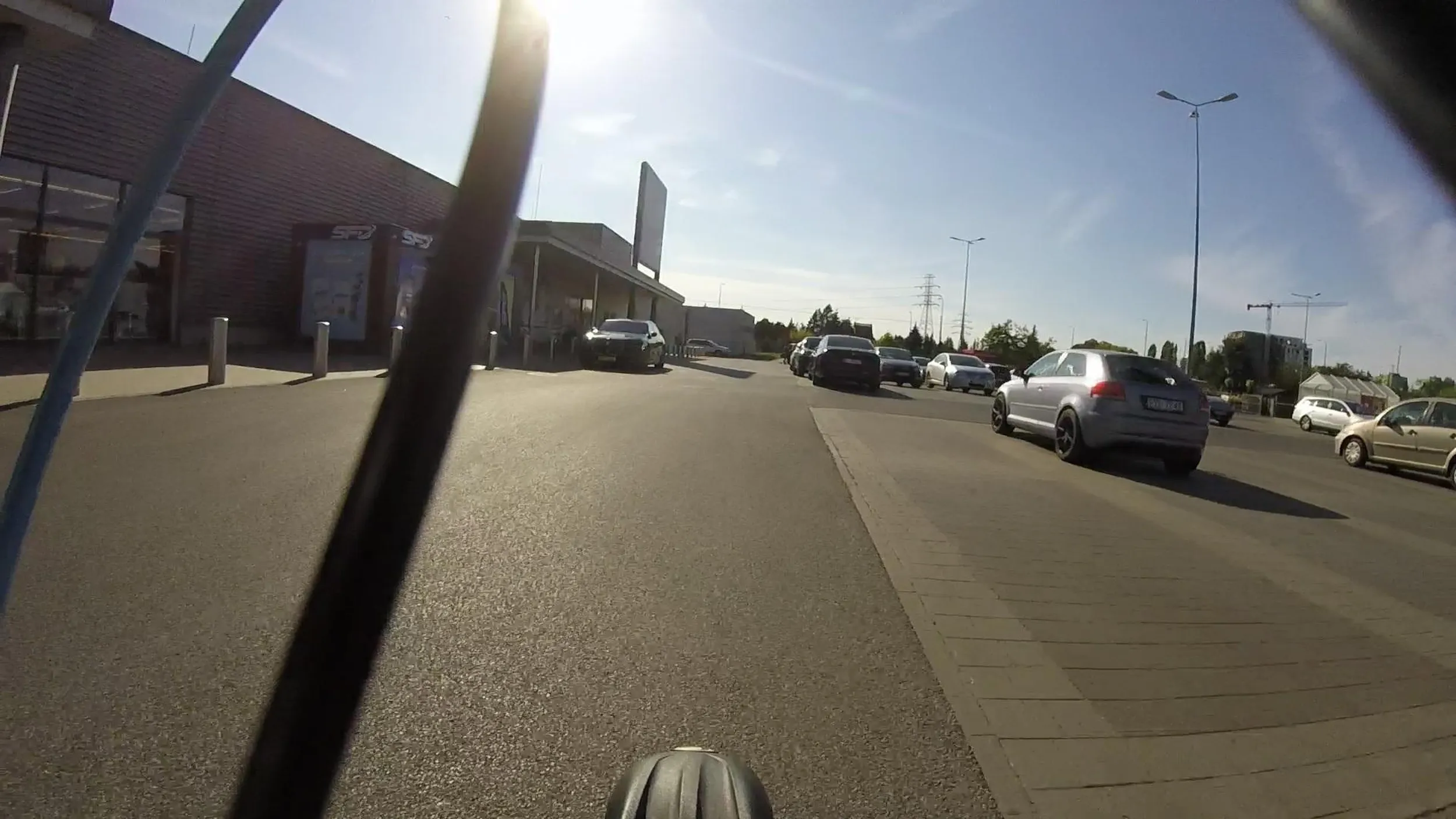 to nie jest miejsce wyznaczone do zatrzymania pojazdu