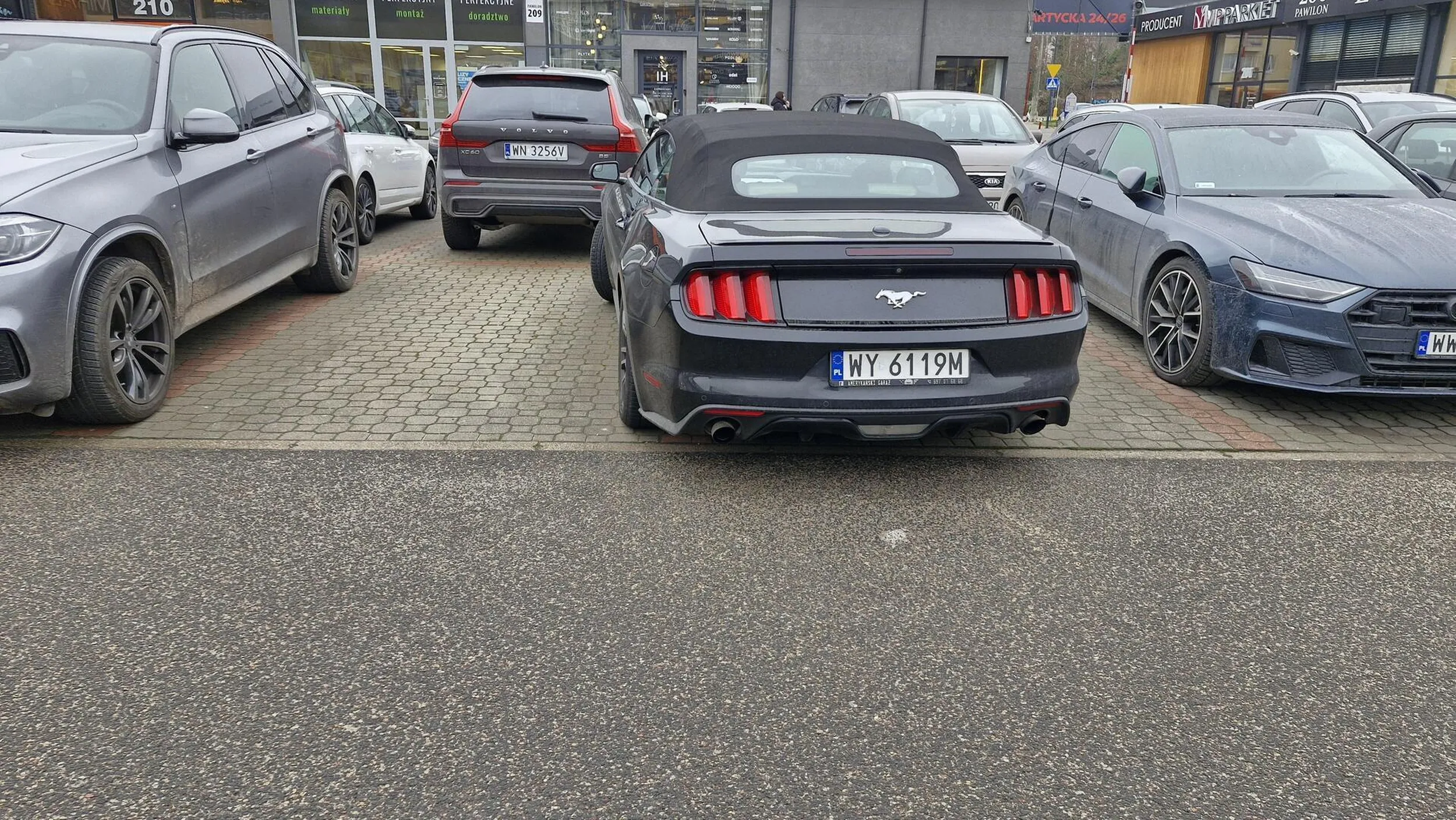 Eleganckie parkowanie 2.3 ecoboosta