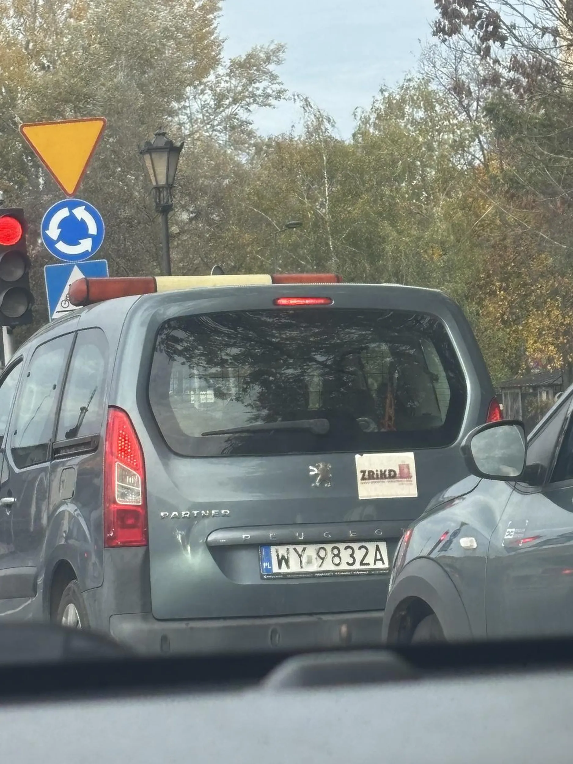 Trąbi na pojazdy szkoleniowe (L)