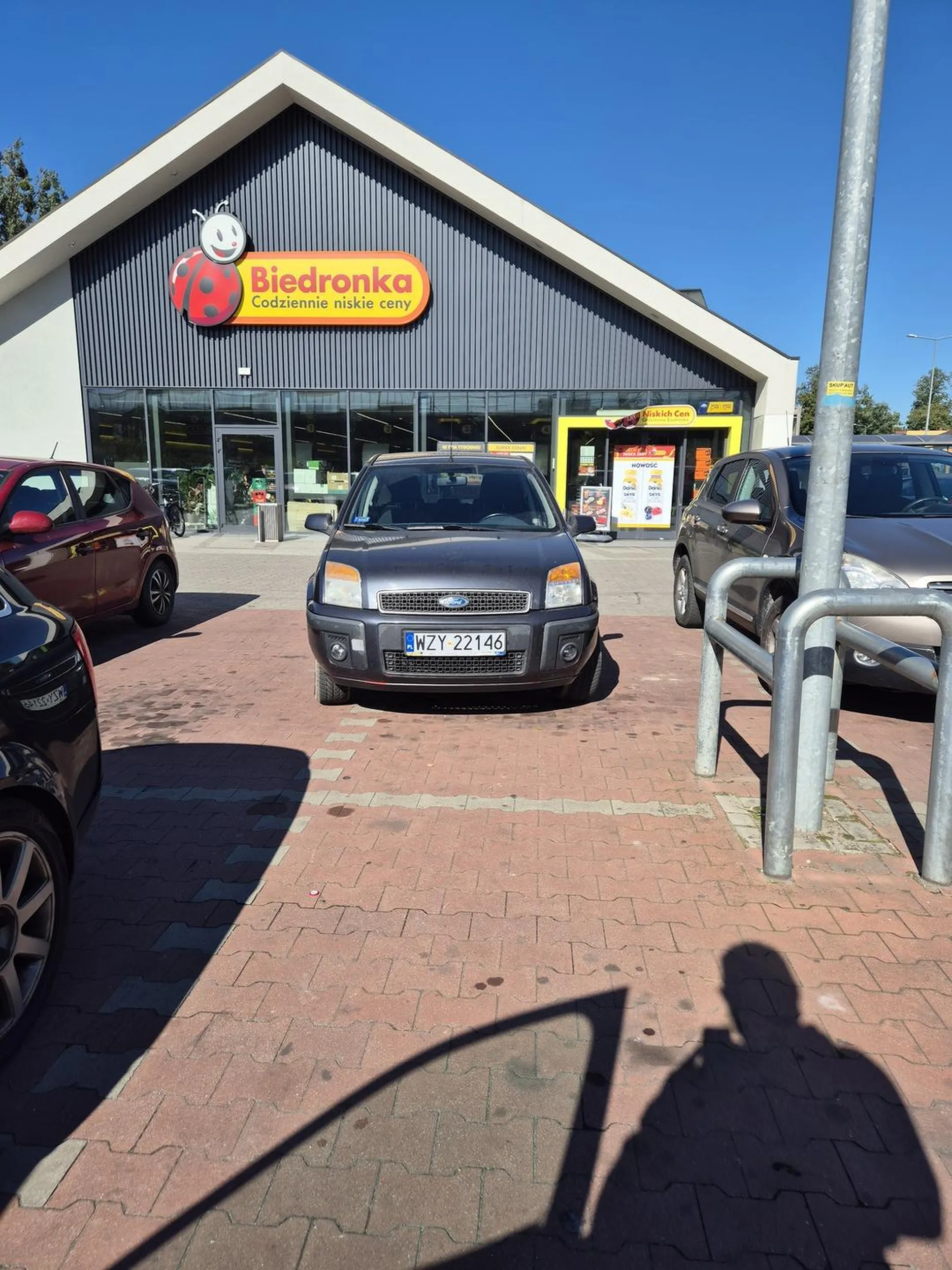 Co tu pisać... żenada i tyle