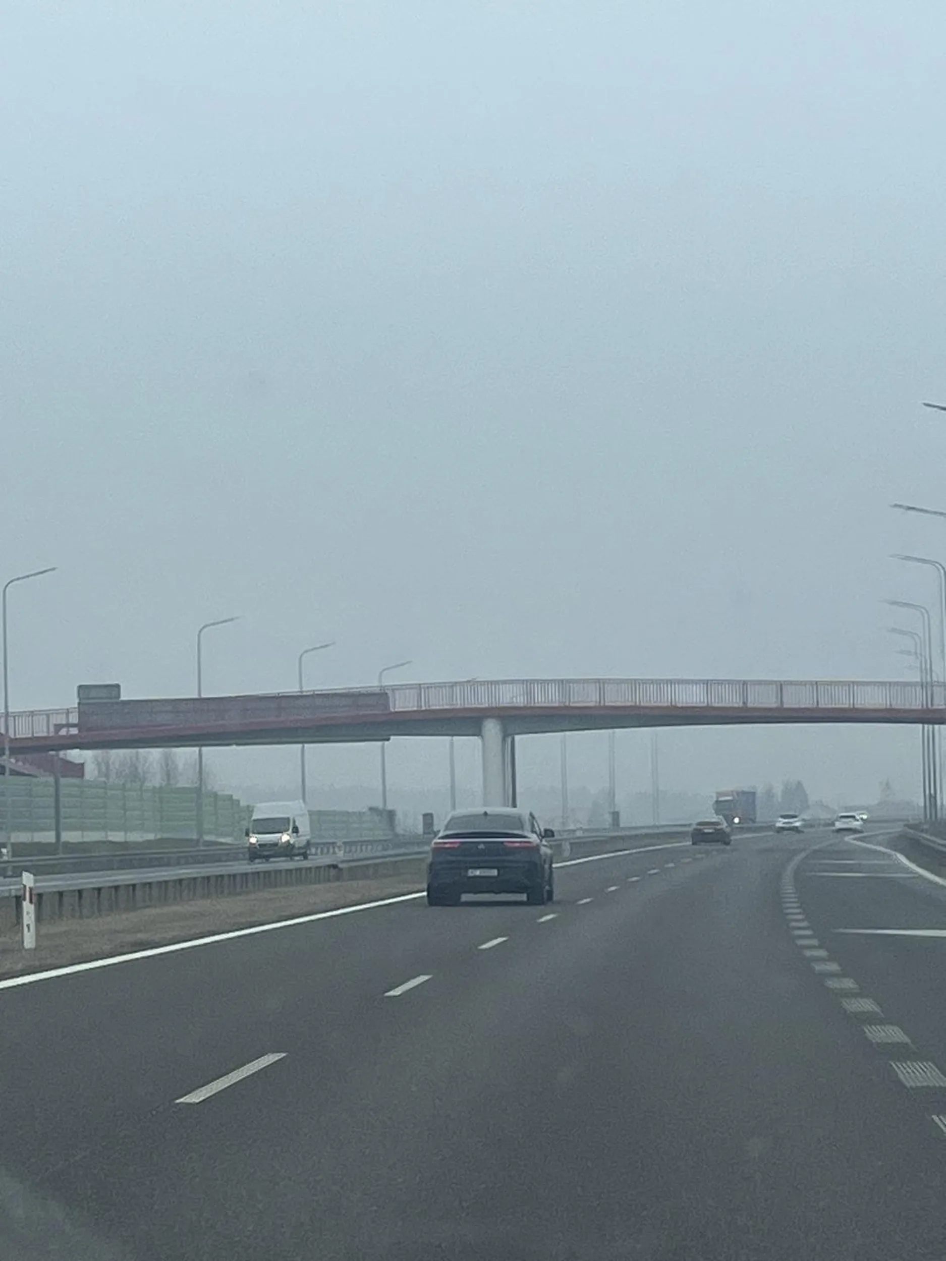 Bardzo boi się prawego pasa