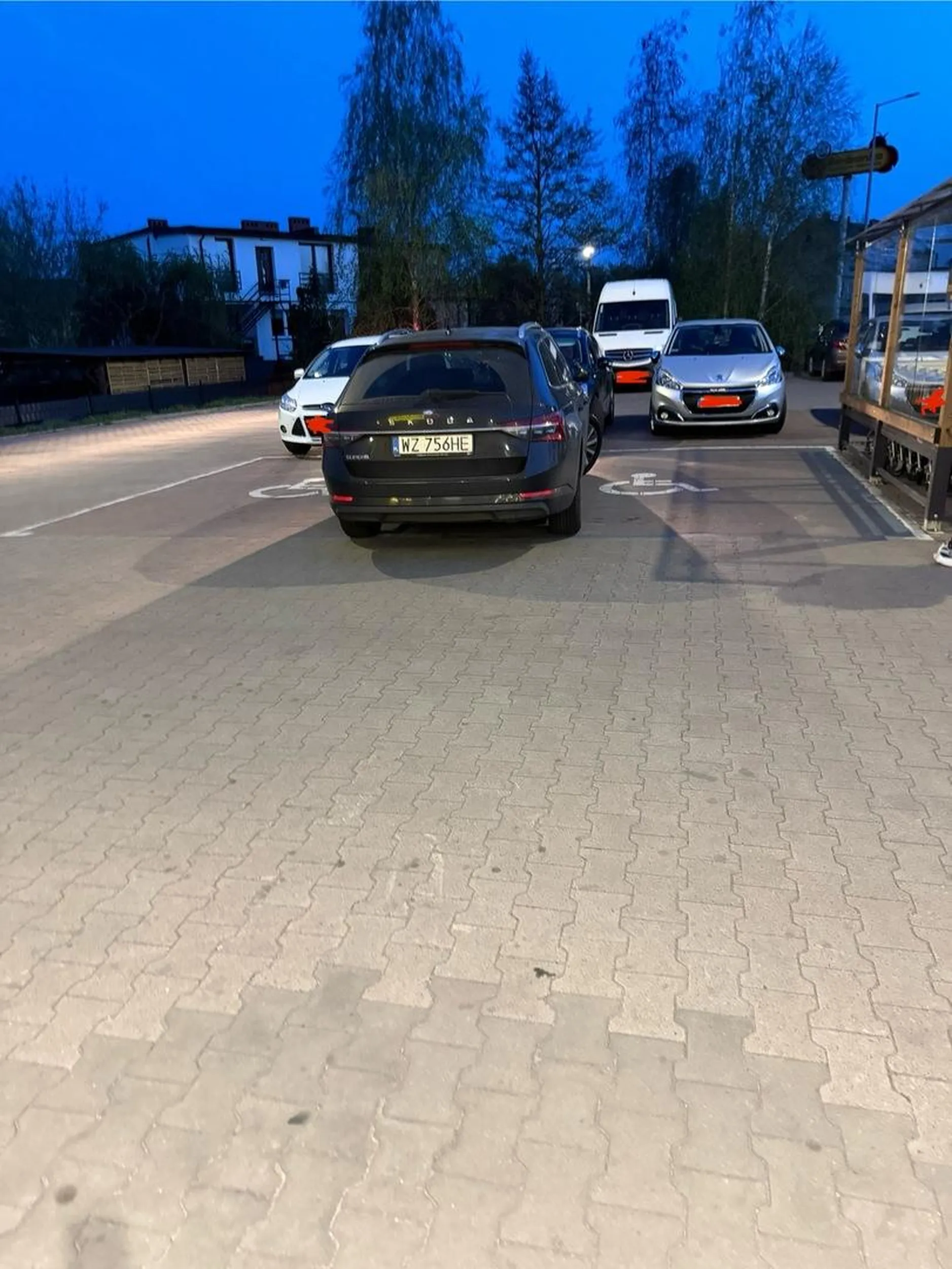 Piękne parkowanie ?