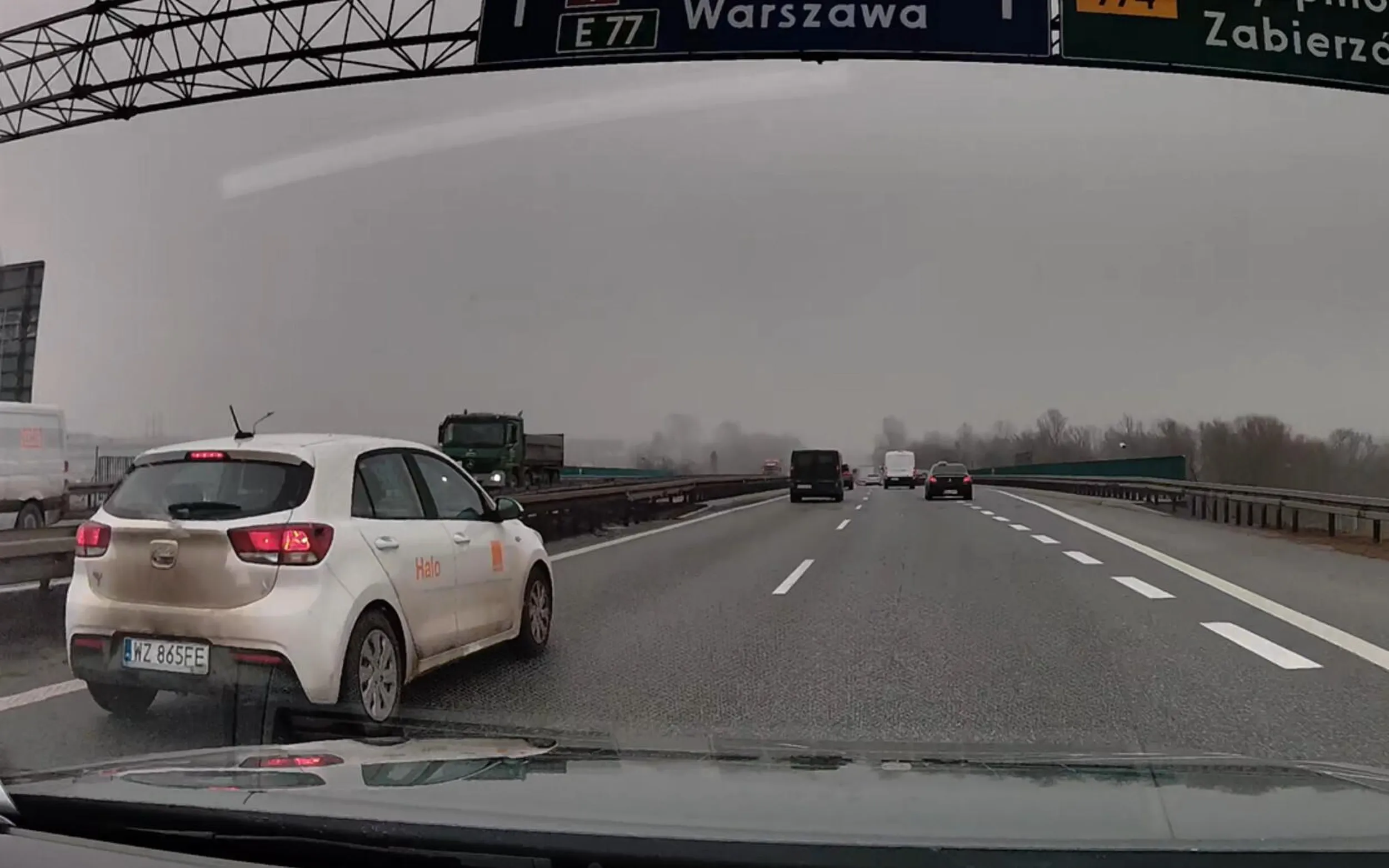 król lewego pasa, z jednoczesnym bólem dupy przy wyprzedzaniu go prawym xD