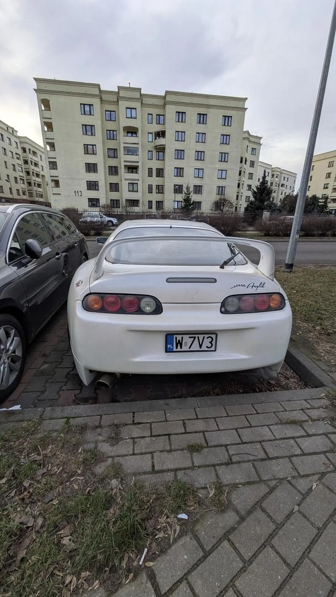 Super fura Czy Pan jedzie na S8 200 km,h ???