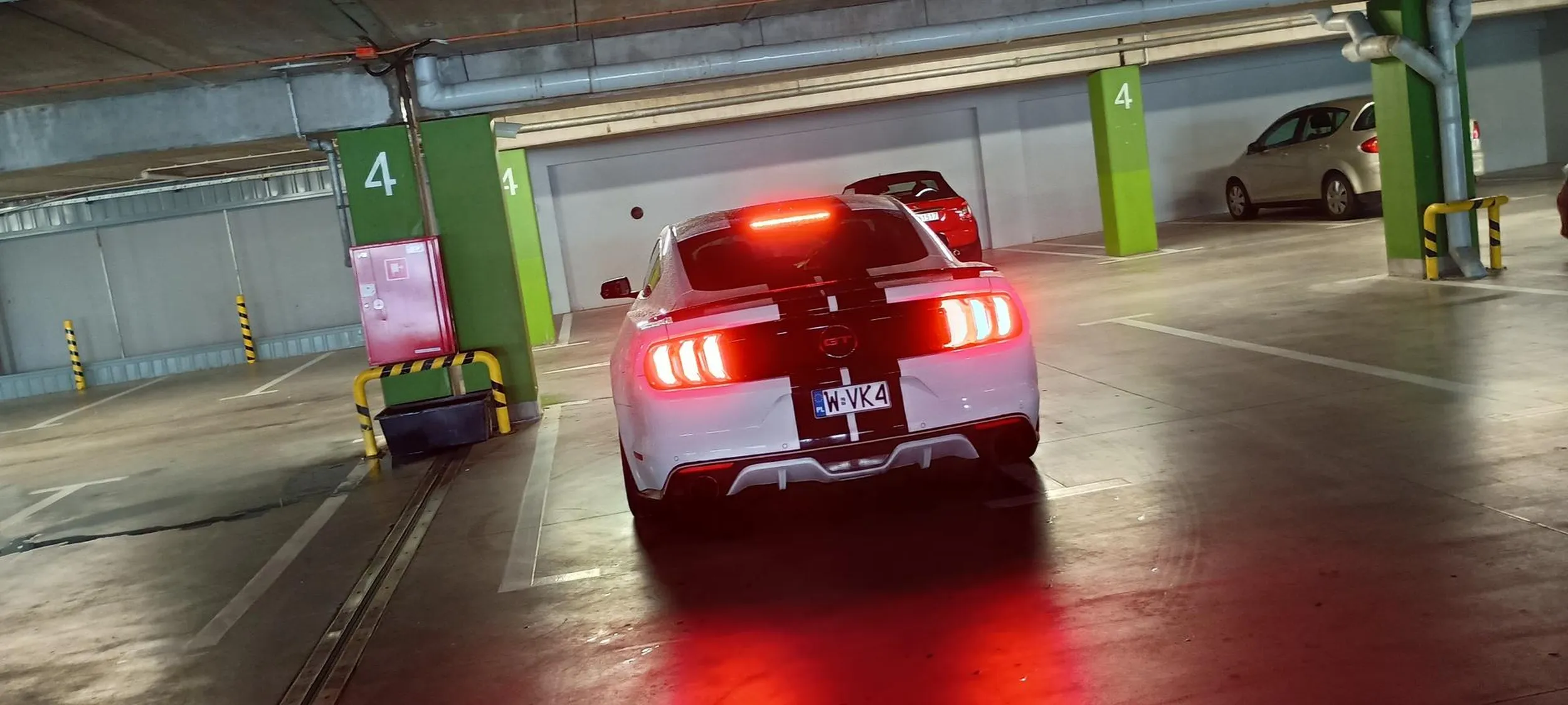 Kierowca.. no zbyt mało o nim wiem żeby powiedzieć tak czy nie ale furkę masz fajną