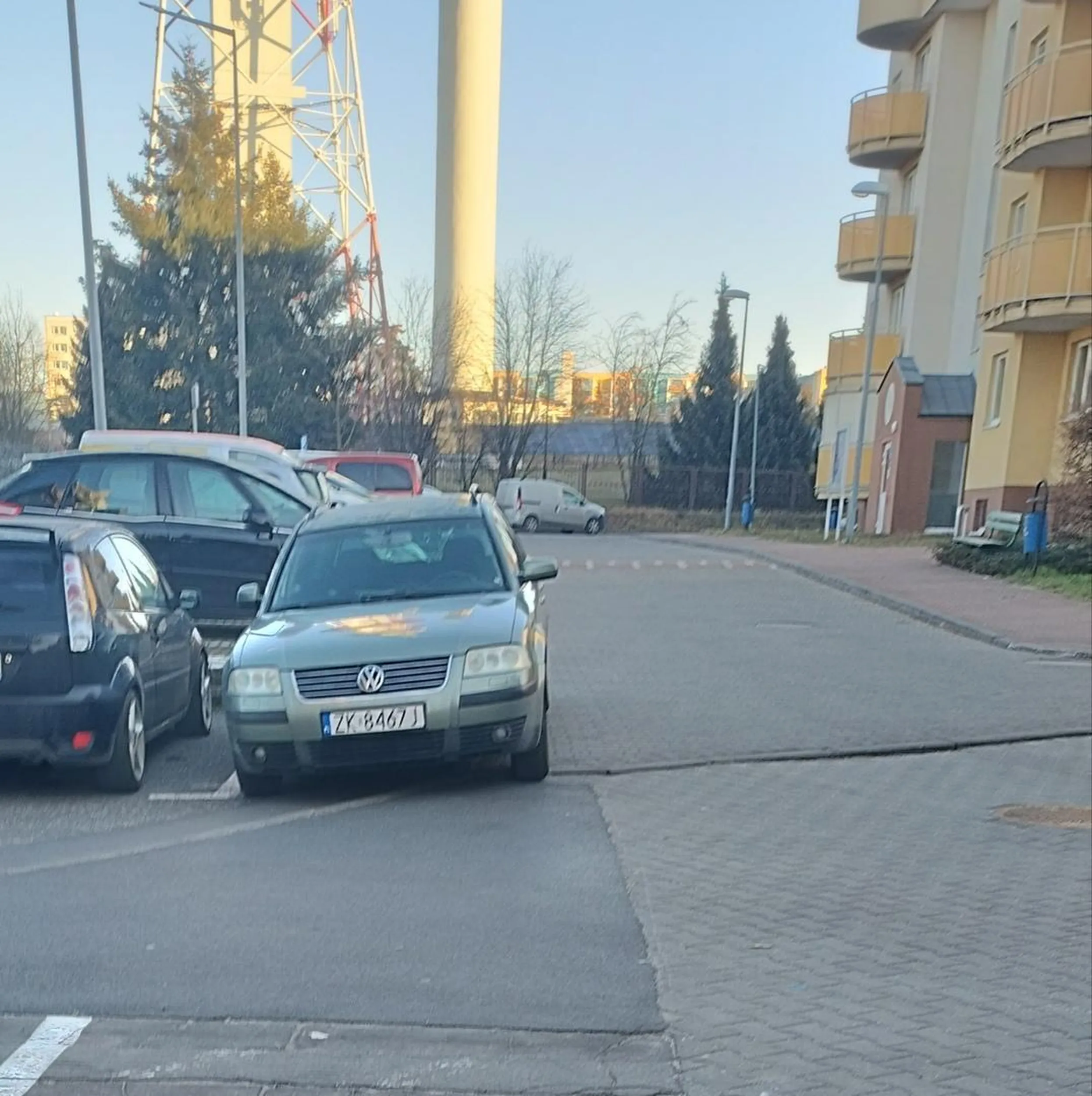 Linie parkingowe sa nie do ogarniecia