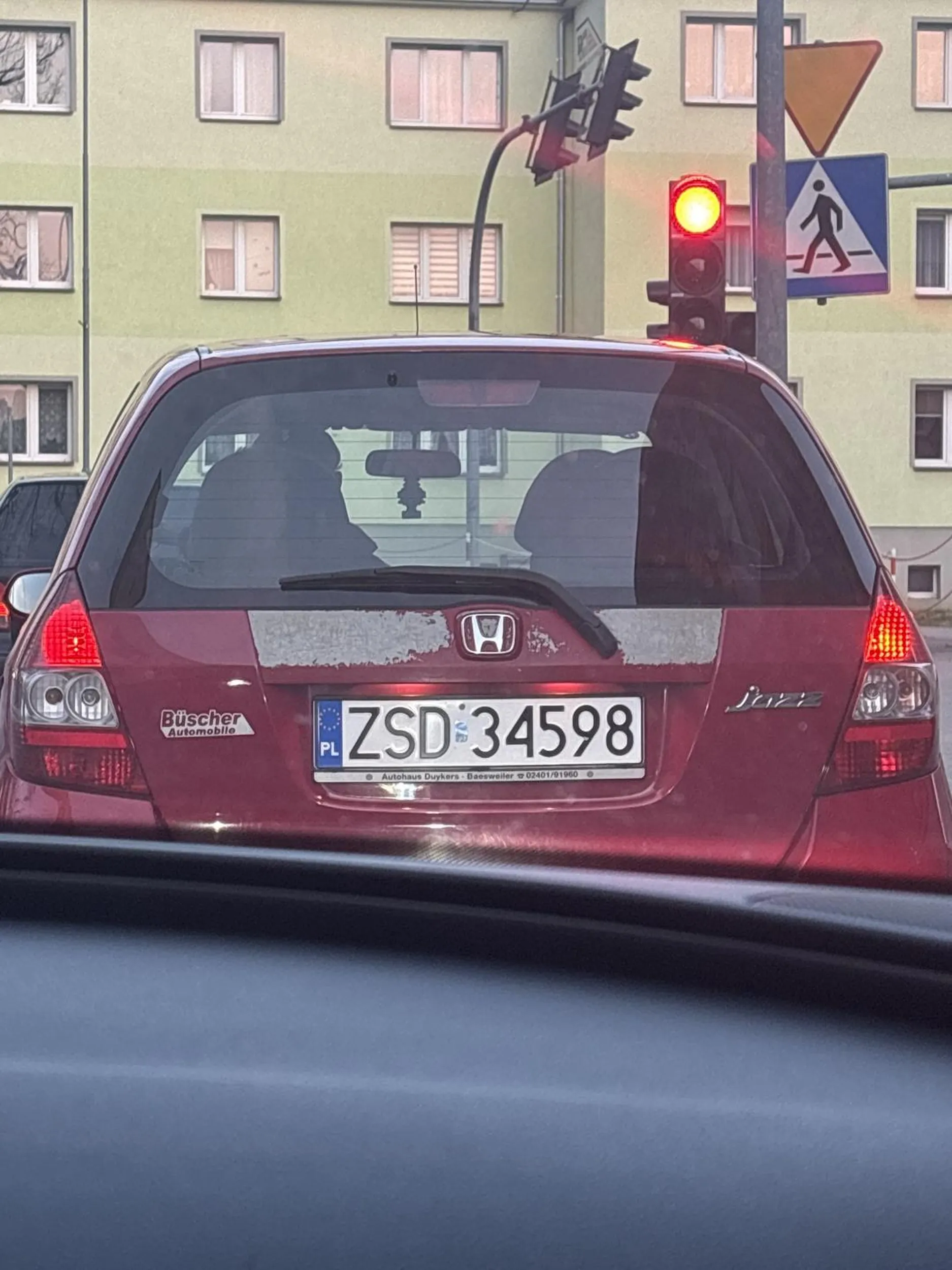 Jedzie jak osioł 30 w zabudowanym