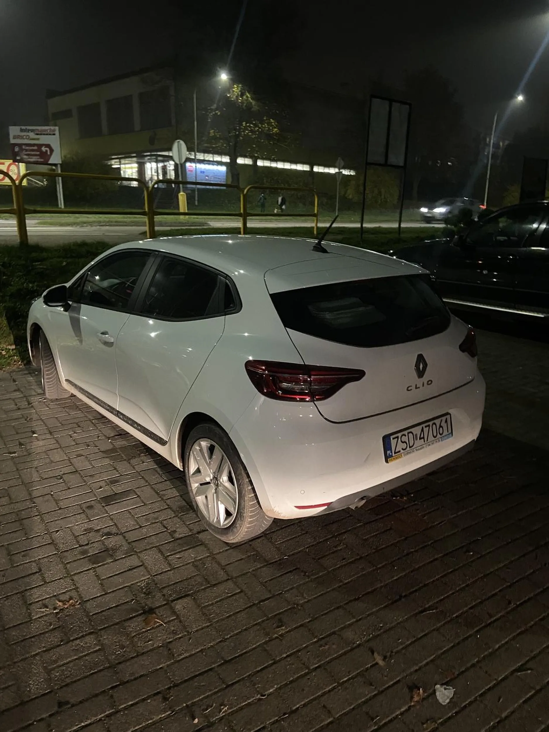 Najlepiej stanąć na 2 miejsca.