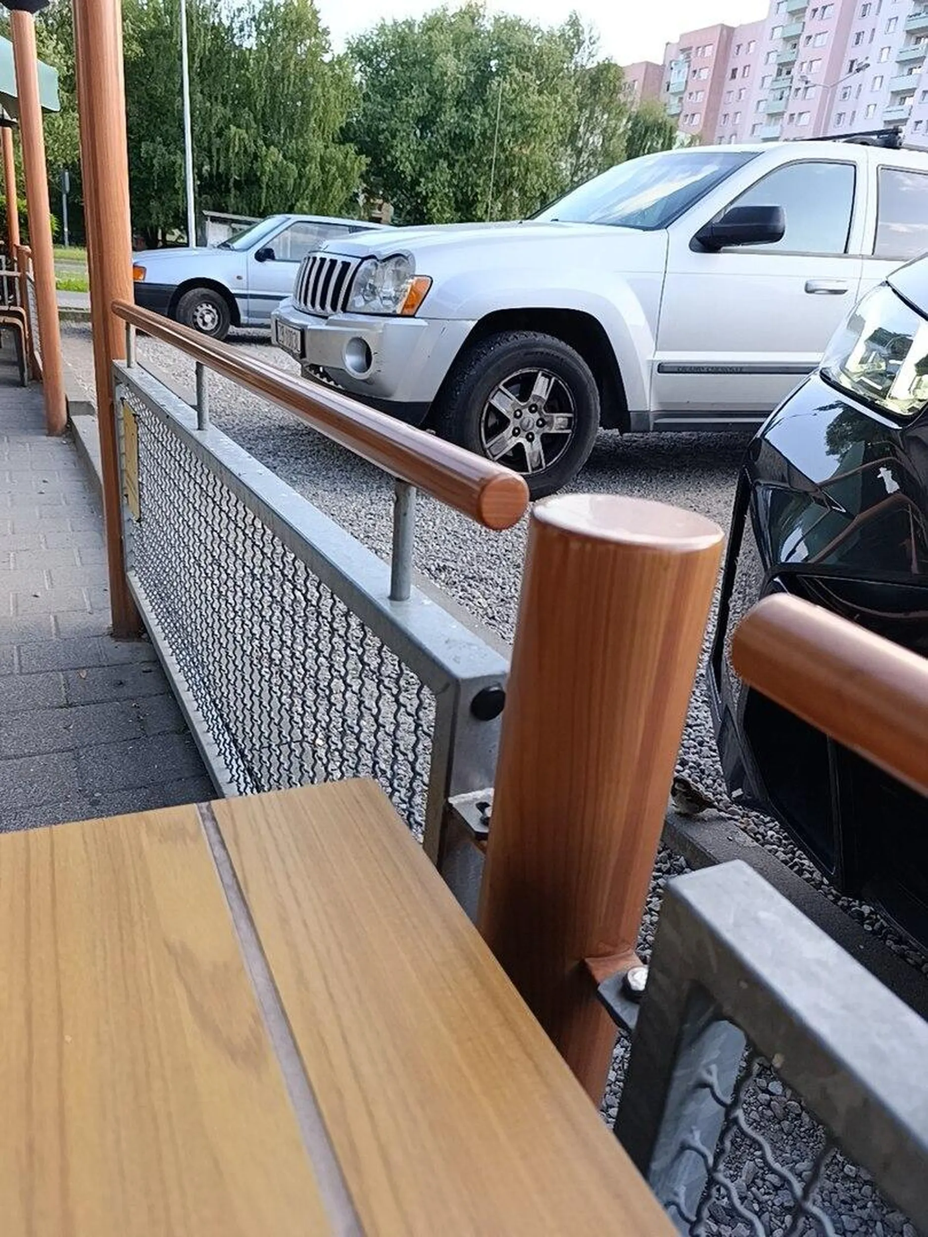 Młodzieniec ! musis udoskonalić technikę parkowania