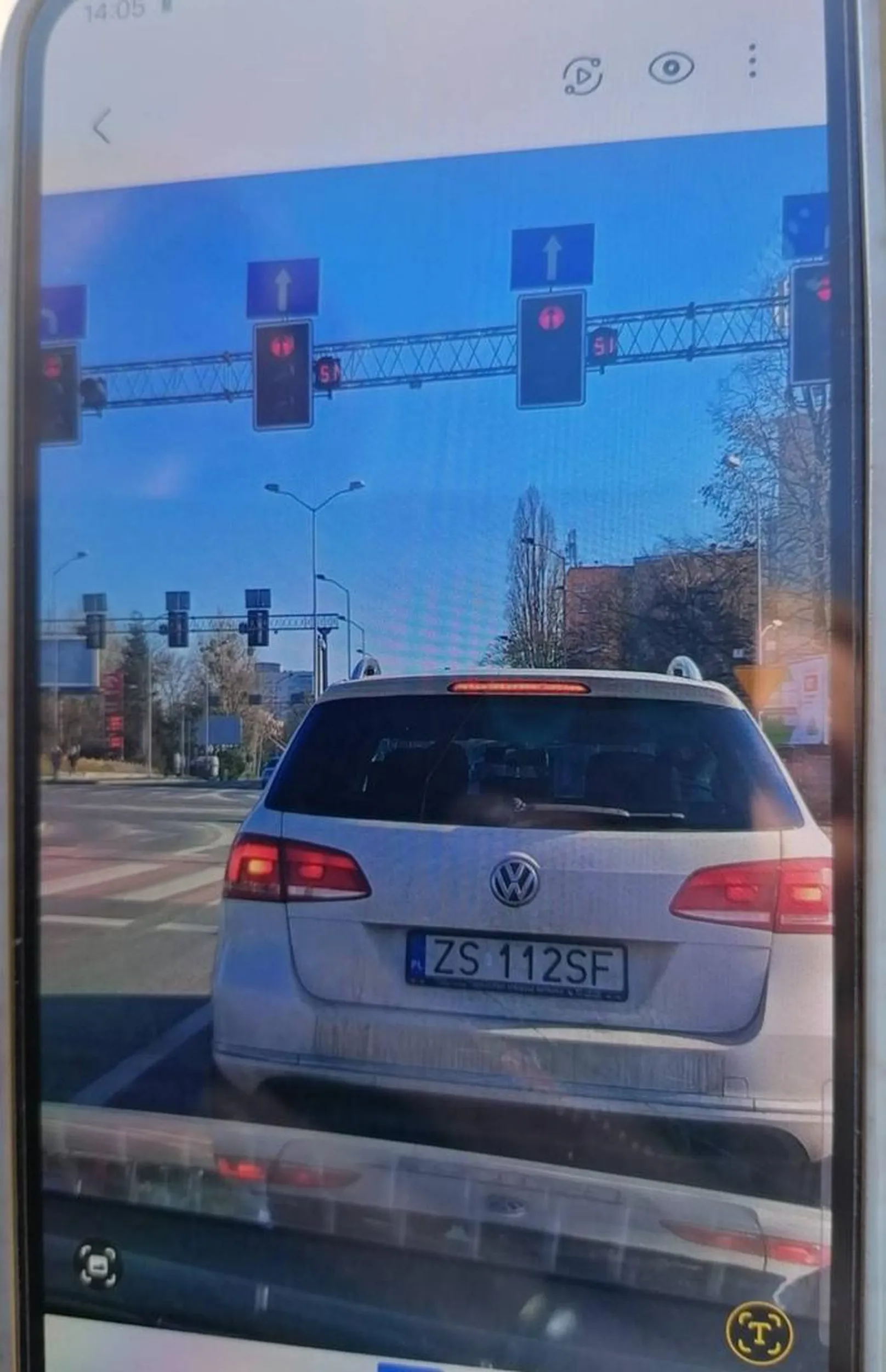 Prawię przejechał kobietę z dzieckiem na pasach