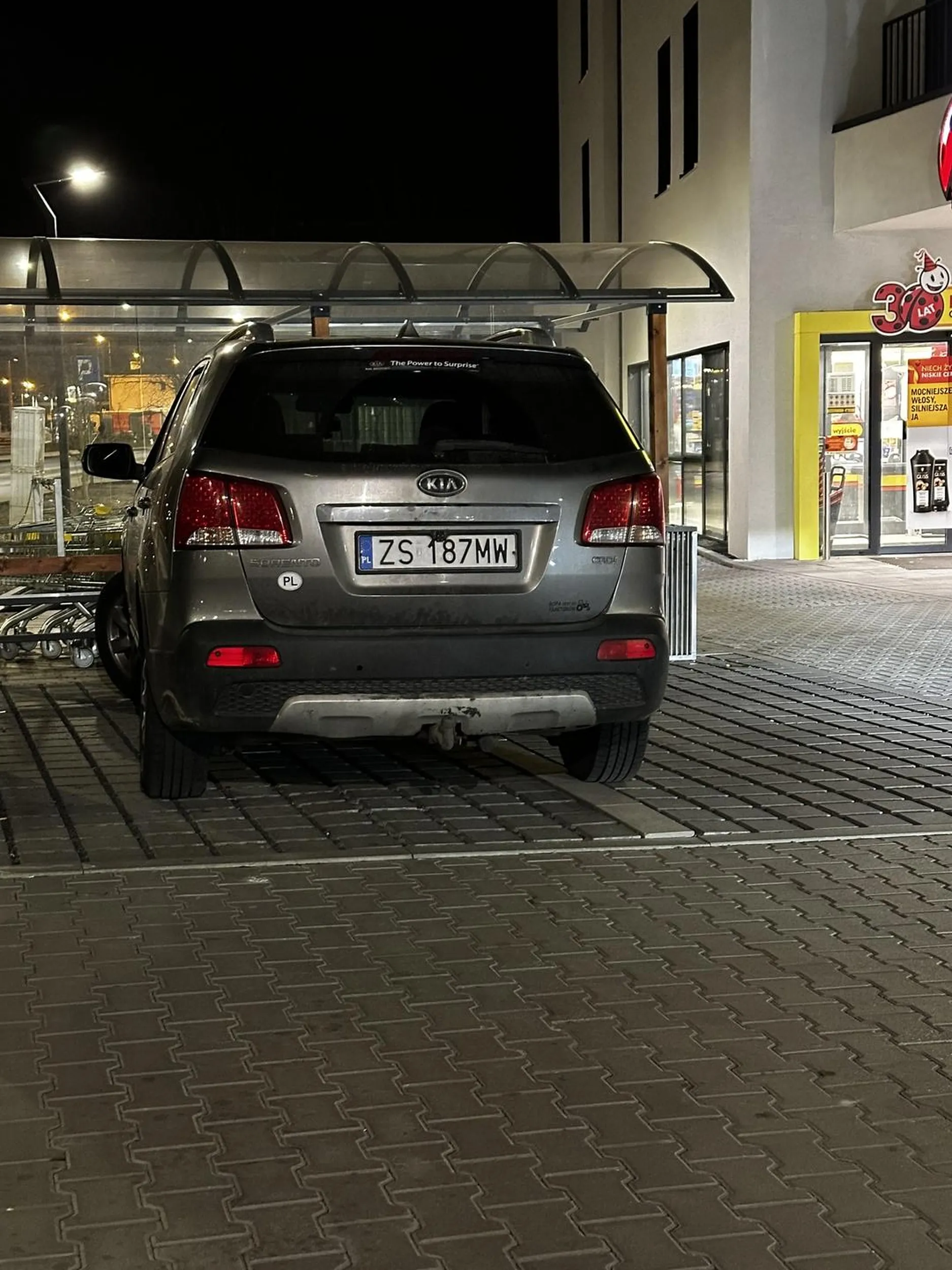 Nie potrafisz parkował większym samochodem to sobie tico kup