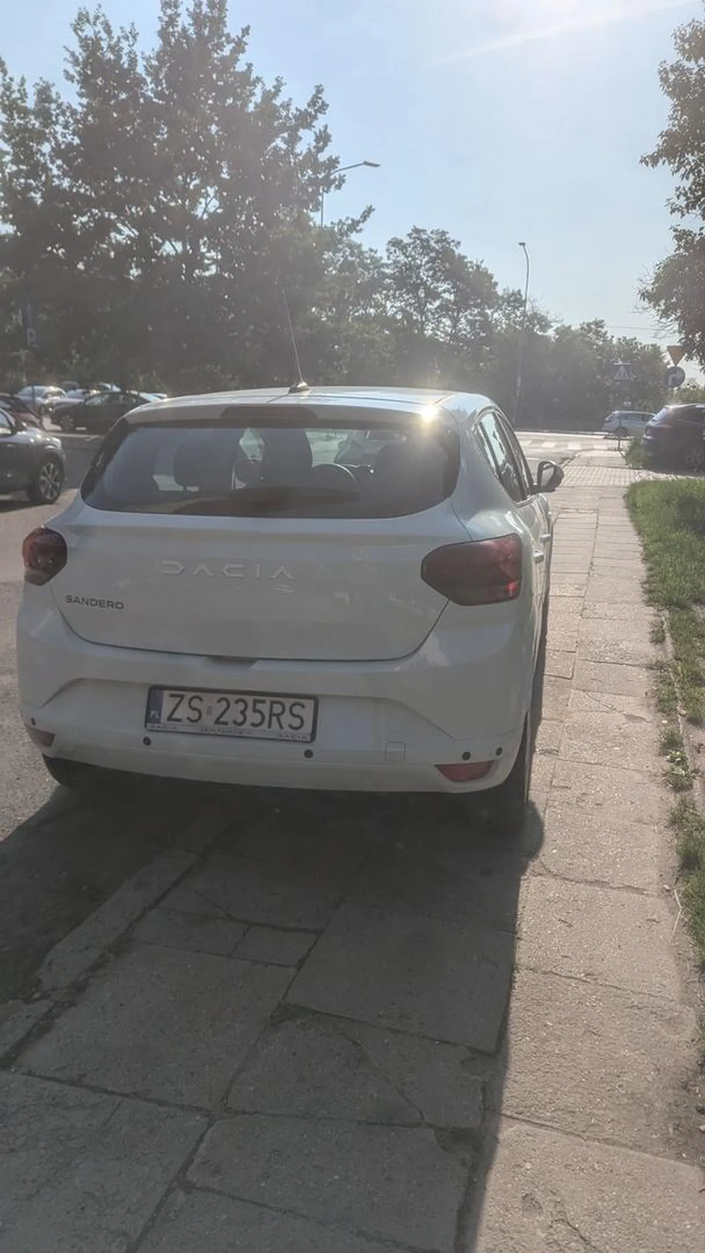 Małe auto, mały kutas