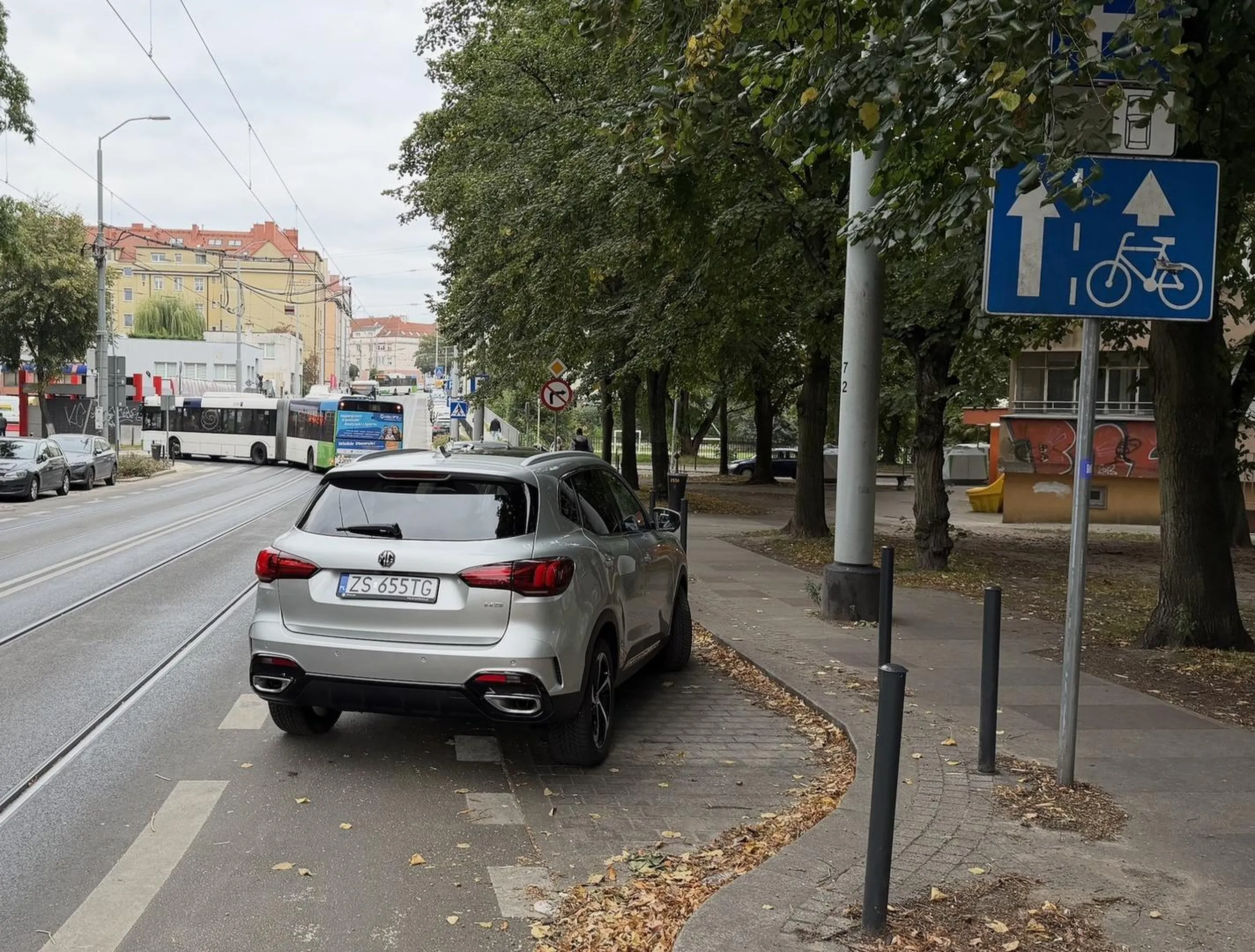 Nie dało się inaczej, poza tym ja tylko na chwilę!