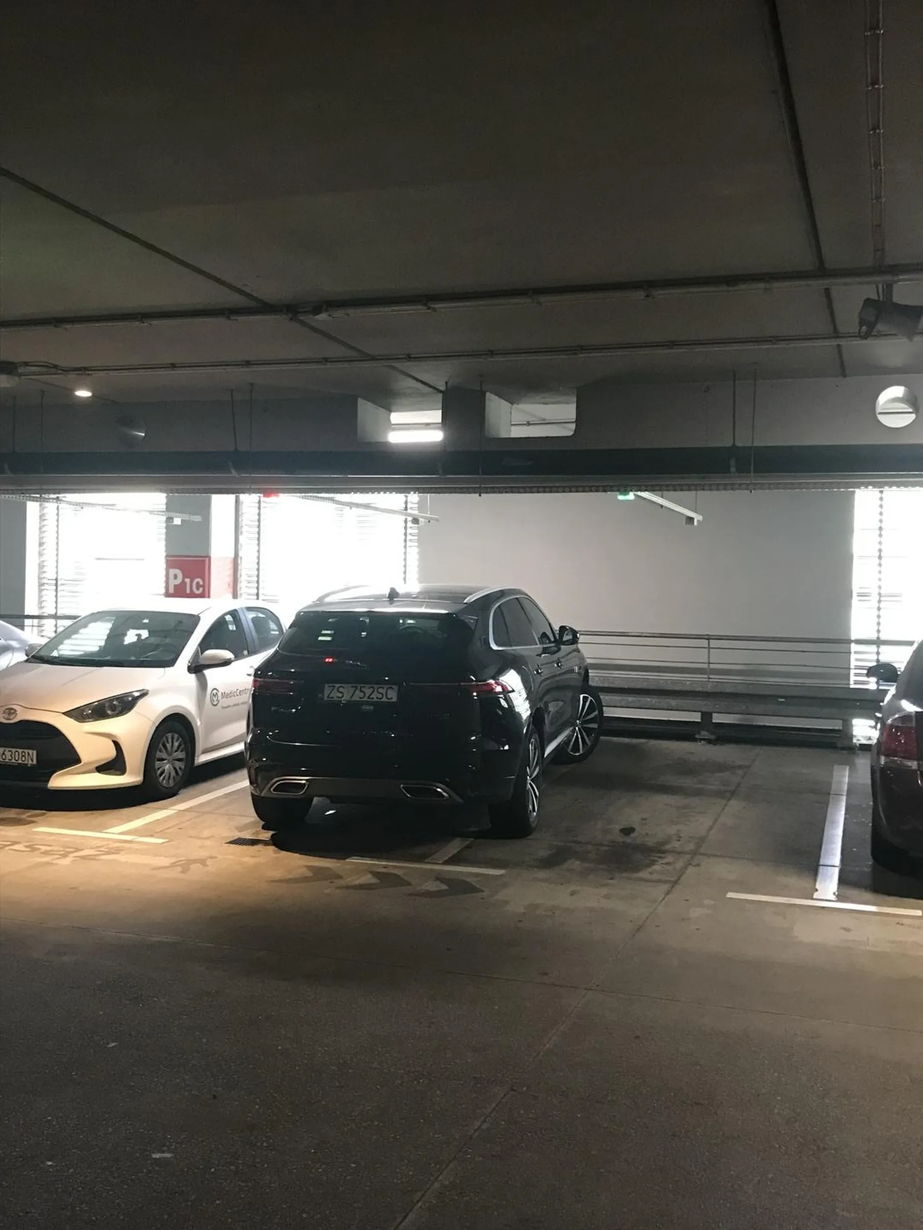 Taki duży a w linie nie potrafi trafić