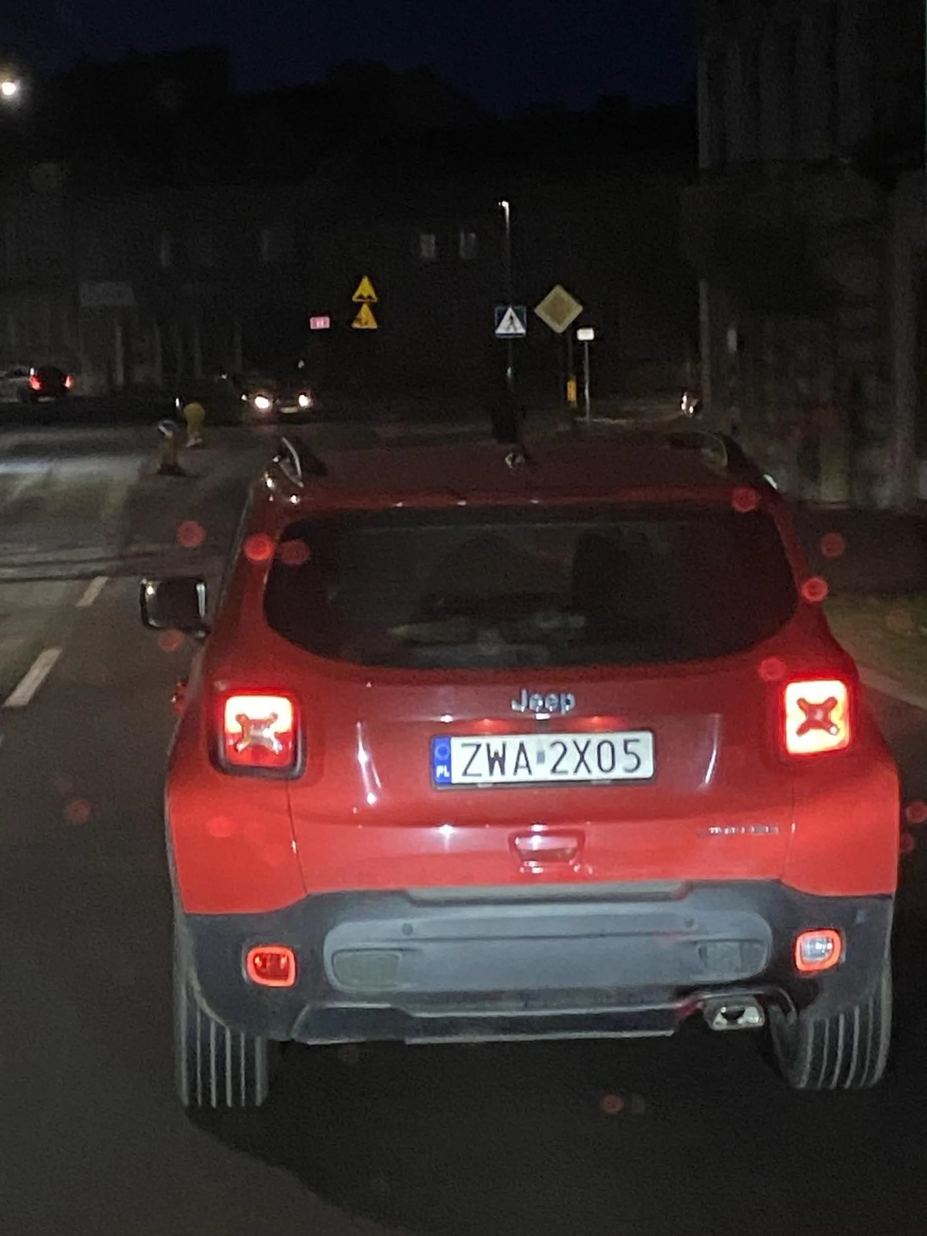 jak się boisz jeździć normalnie to nie wsiadaj za kierownicę bo stwarzasz zagrożenie na drodze :)