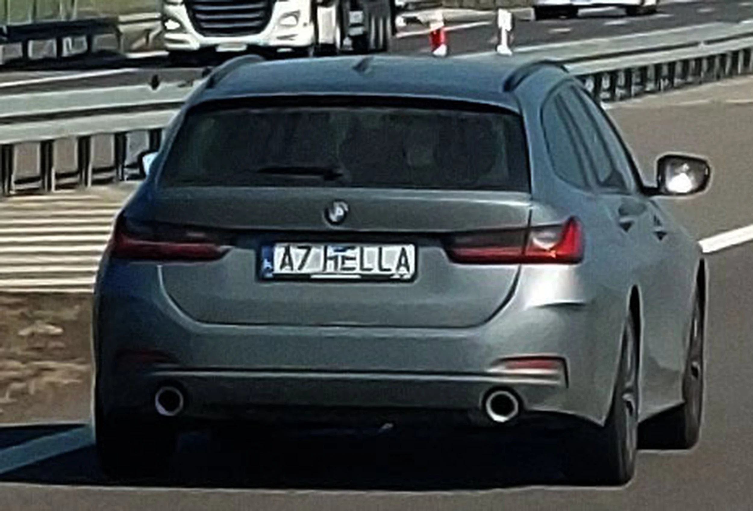 Fajny numer, blacha A7 HELLA