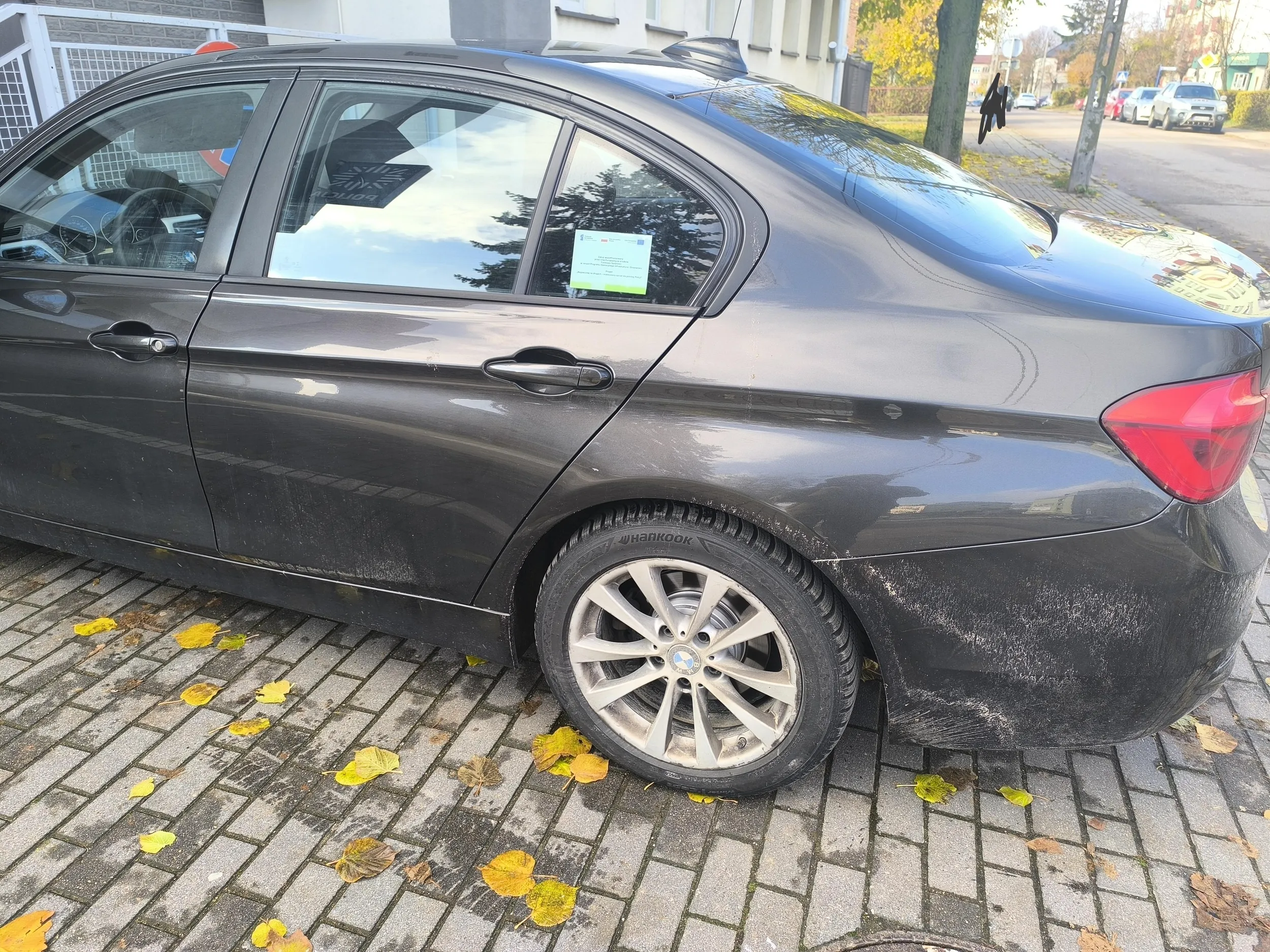 nieoznakiwany radiowóz, sam się zdradził, brawo