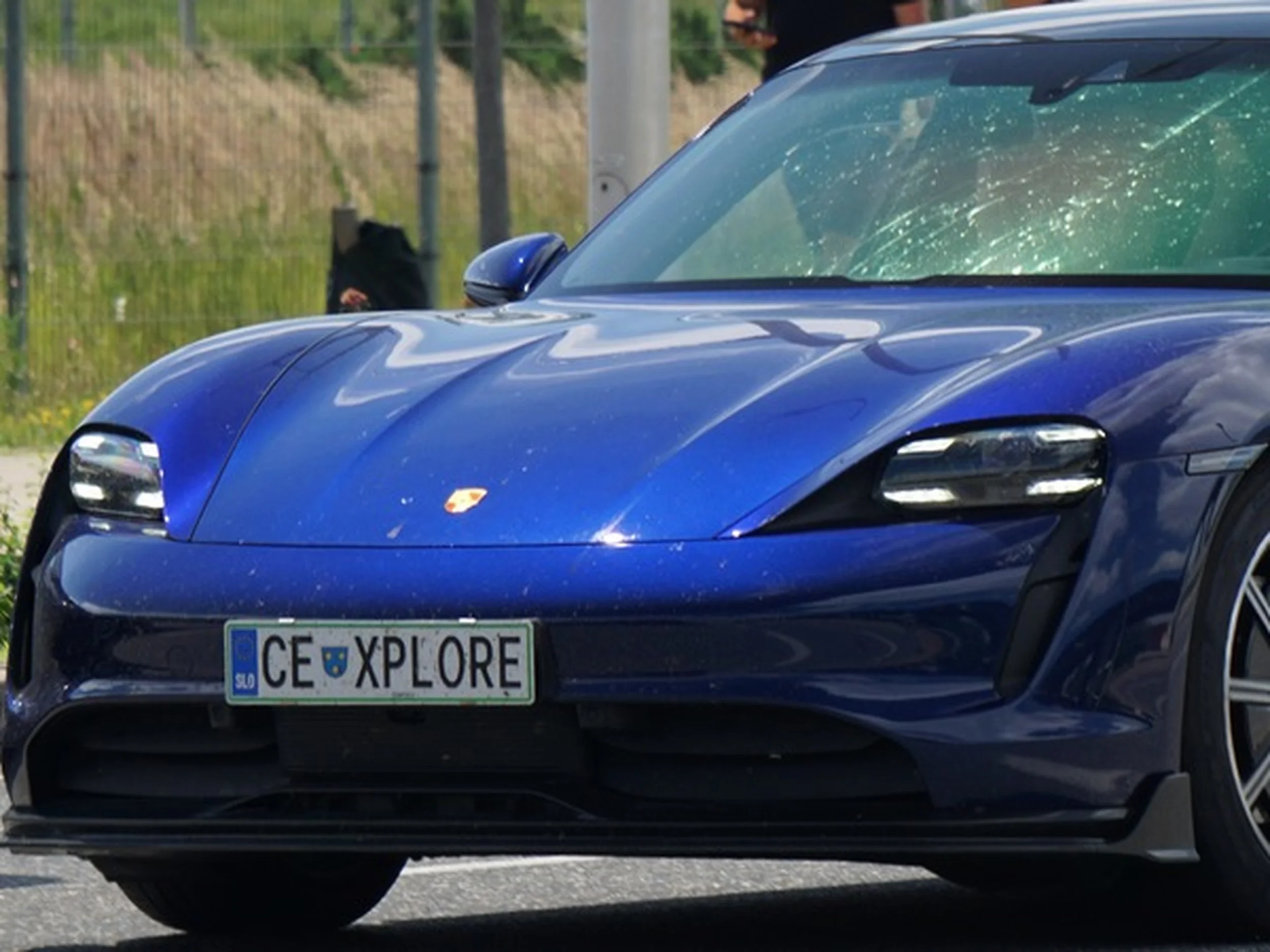 Fajny numer, blacha CE XPLORE