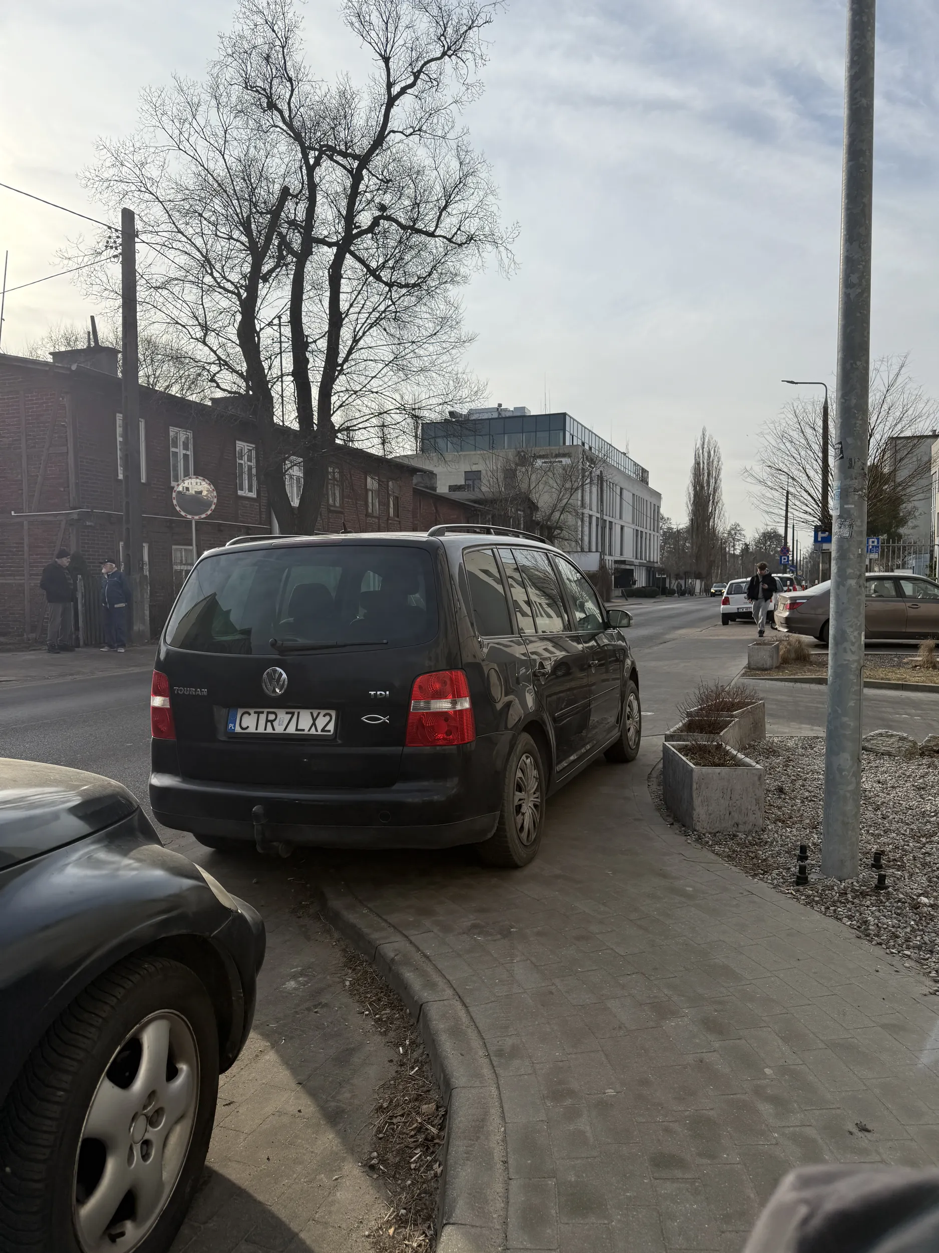 Proszę tak nie parkować