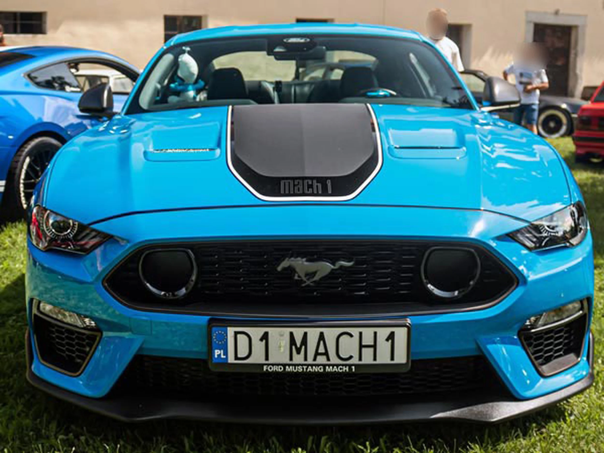 Fajny numer, blacha D1 MACH1