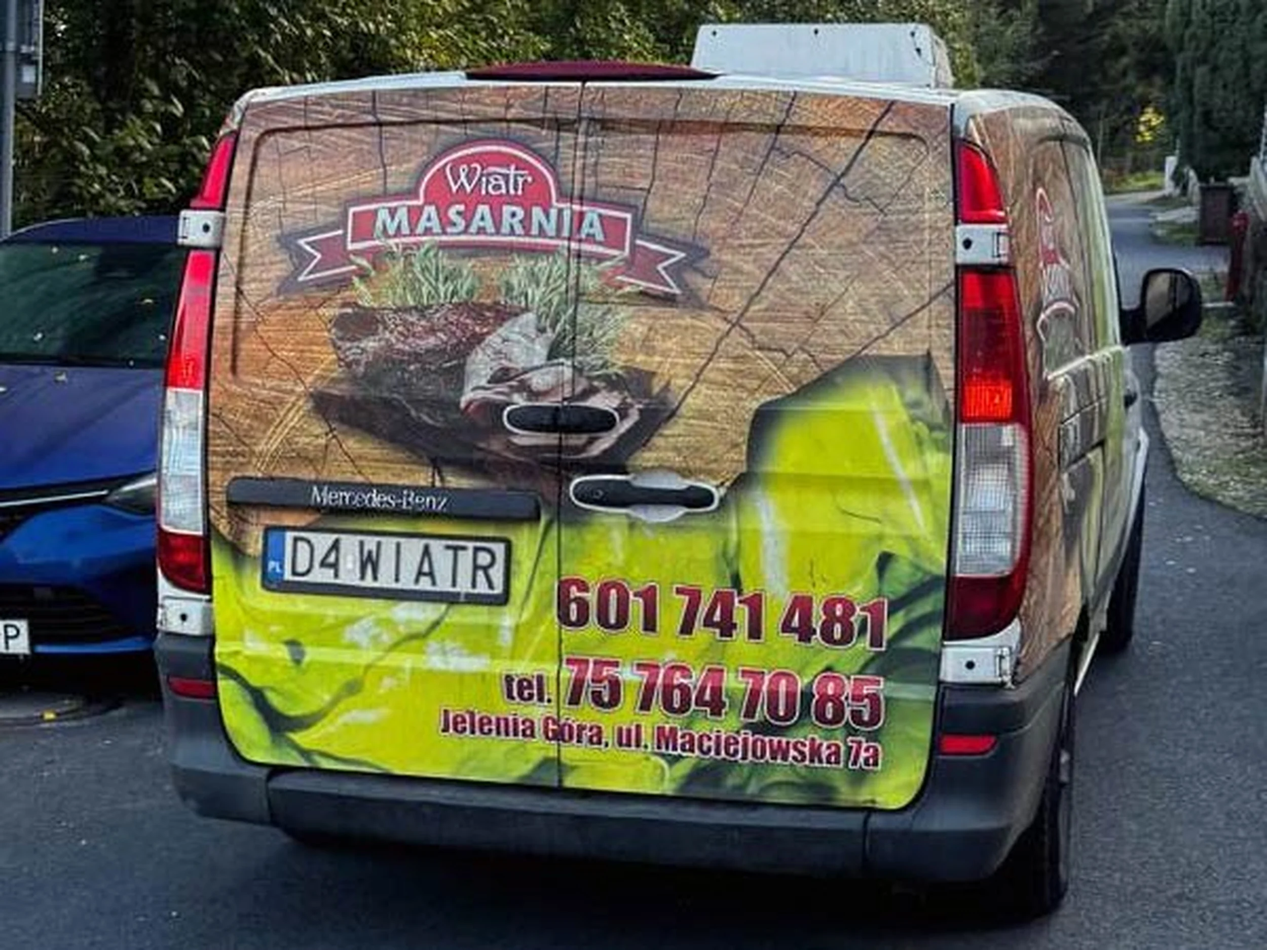 Fajny numer, blacha D4 WIATR