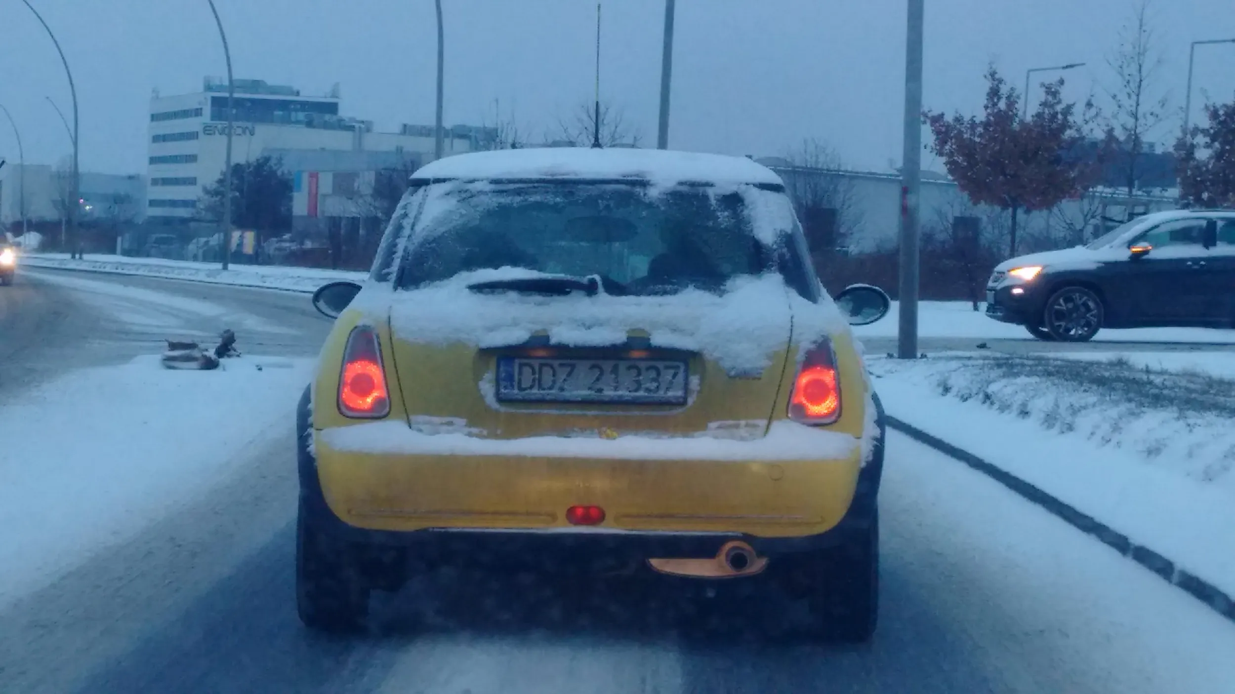Bielany wrocławskie -  cala droga 20 km/h, gdzie jedzie sie 50...