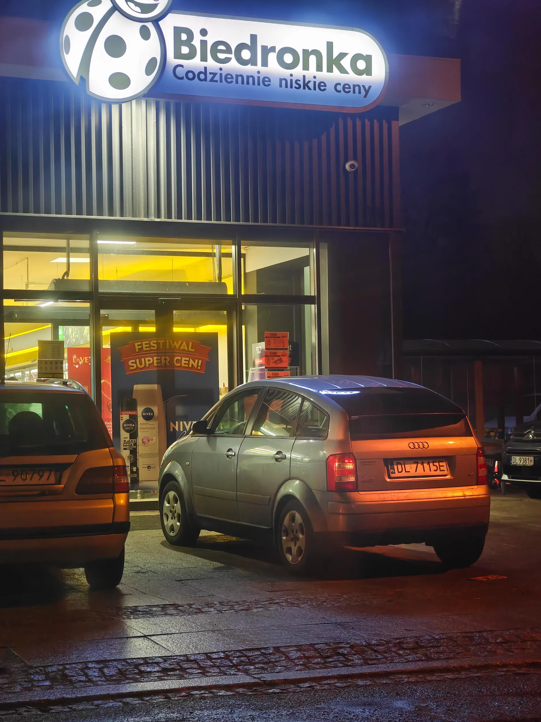 Wspaniały kierowca.