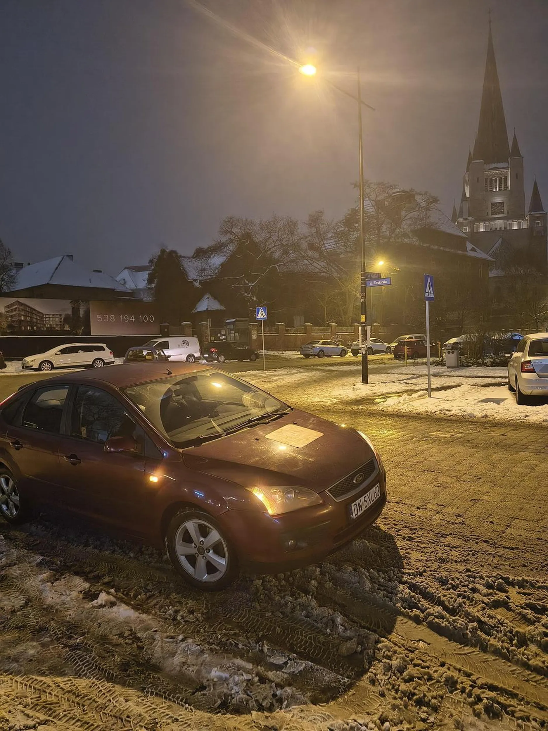Gratulacje zrobienia sobie parkingu z przejścia dla pieszych