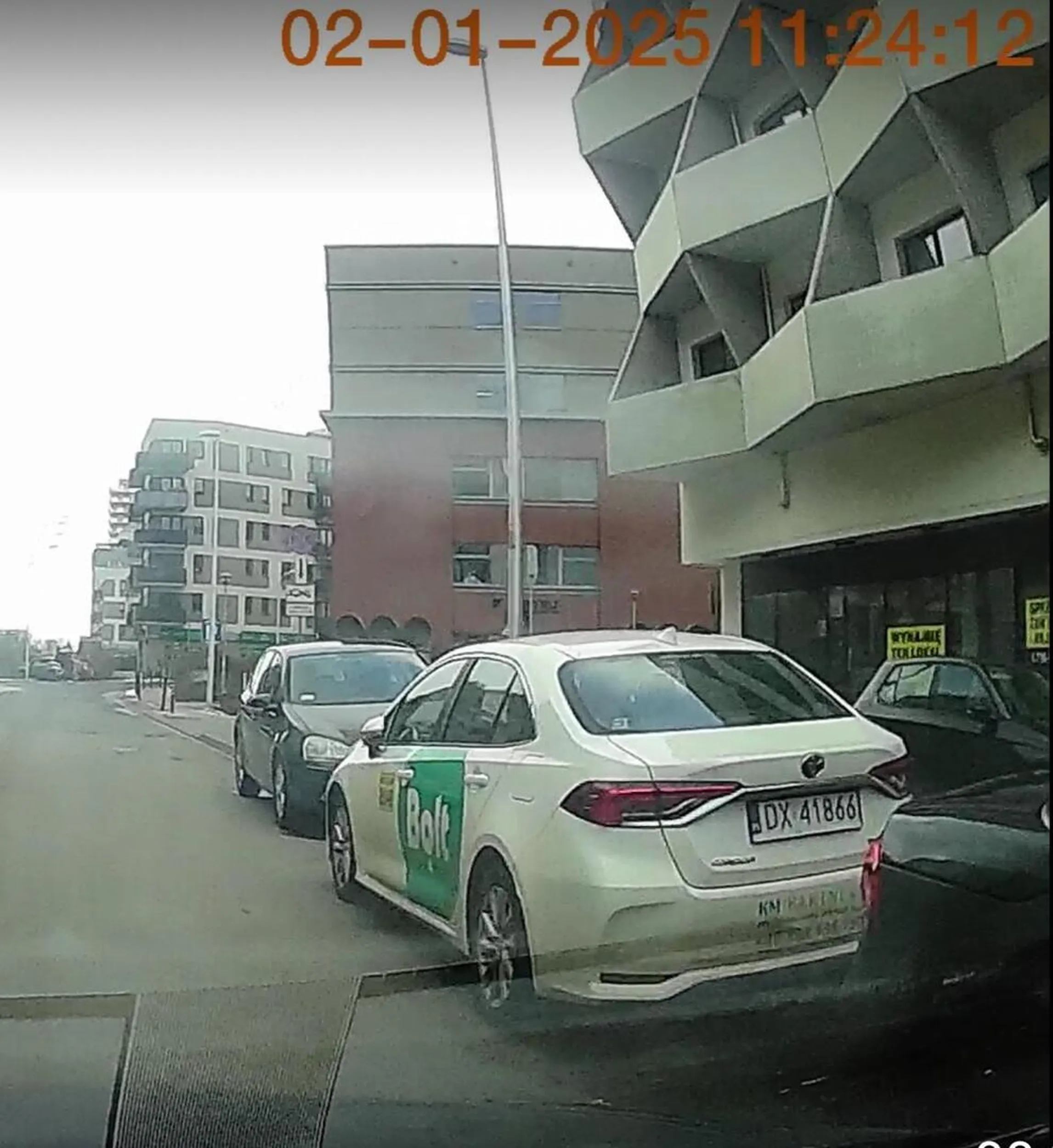 Następny na zakazie.  Wro. Słonimskiego. 02.01.2026 (błąd kamery)