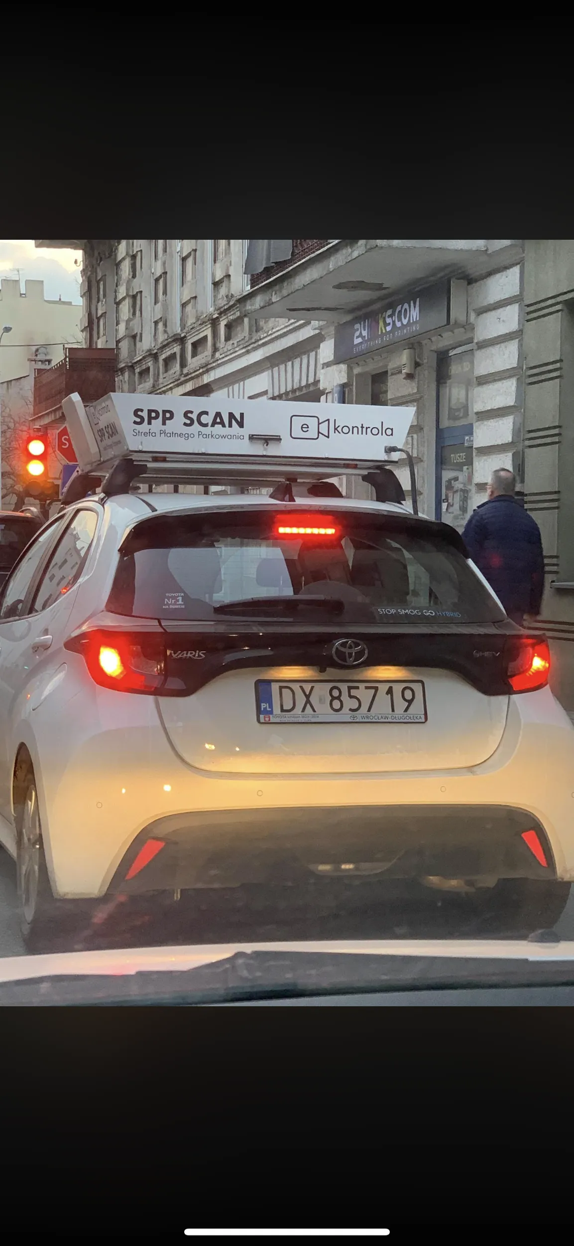 Wlepia mandaty w Łodzi