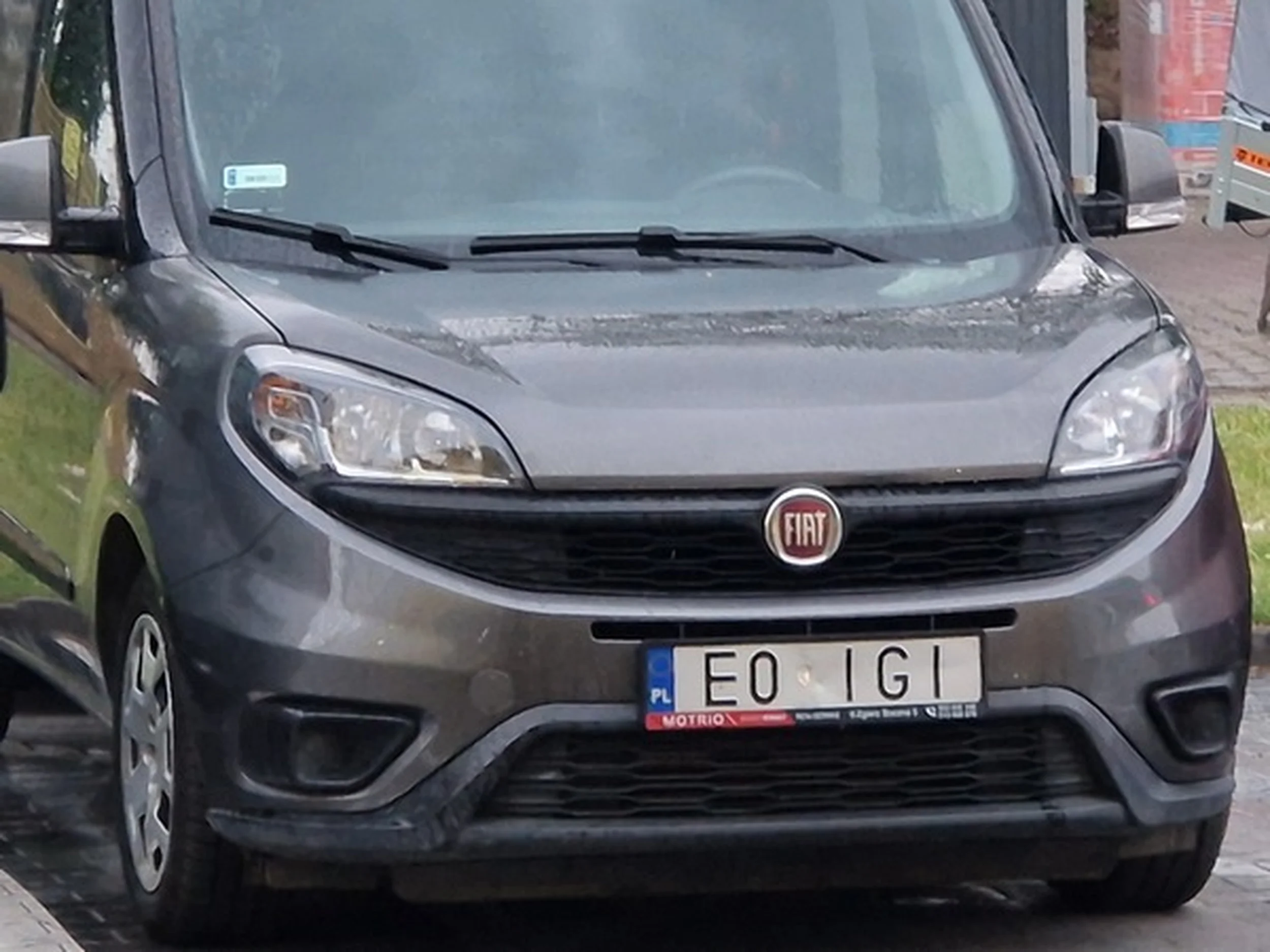 Fajny numer, blacha E0 IGI