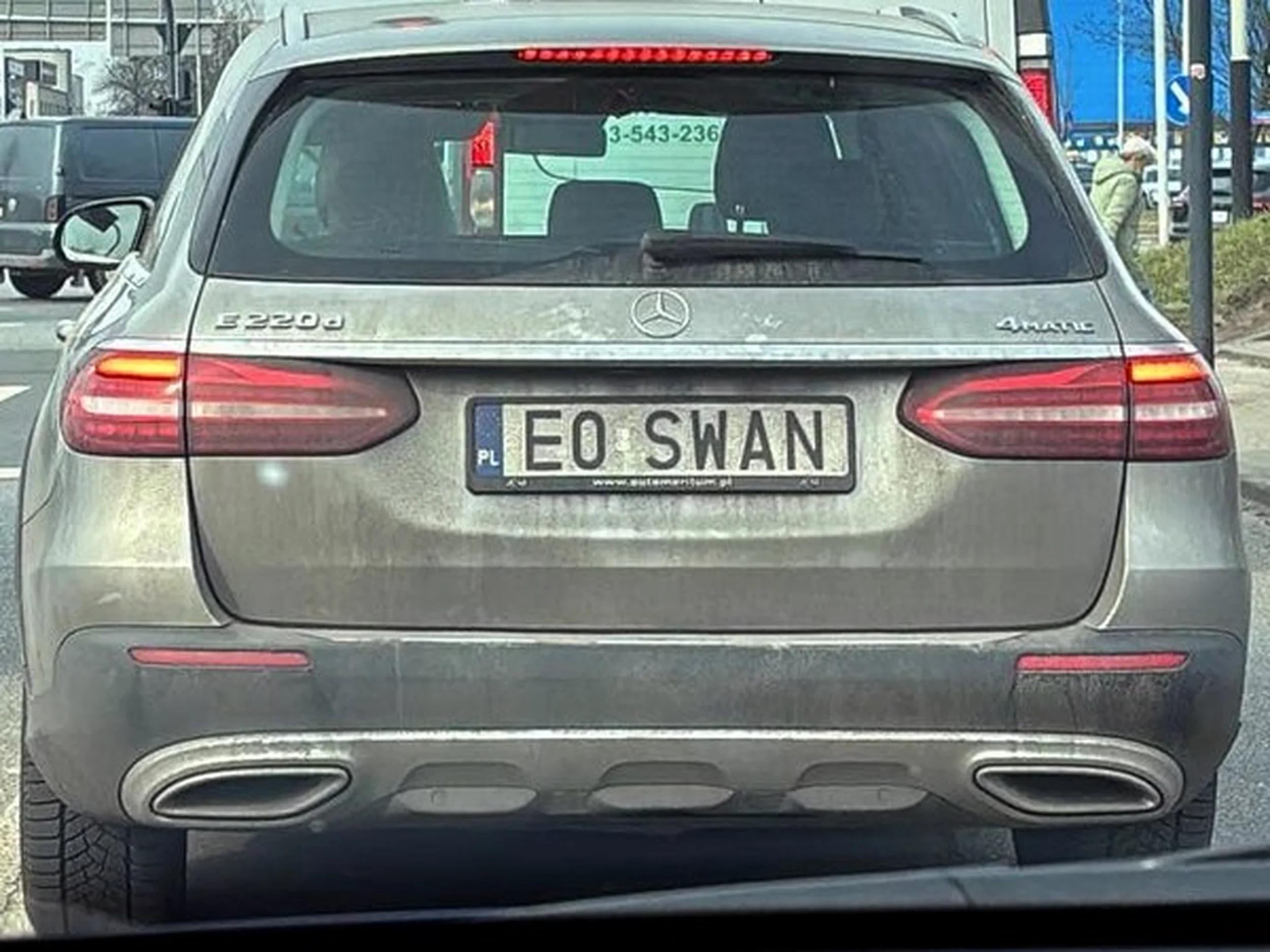 Fajny numer, blacha E0 SWAN