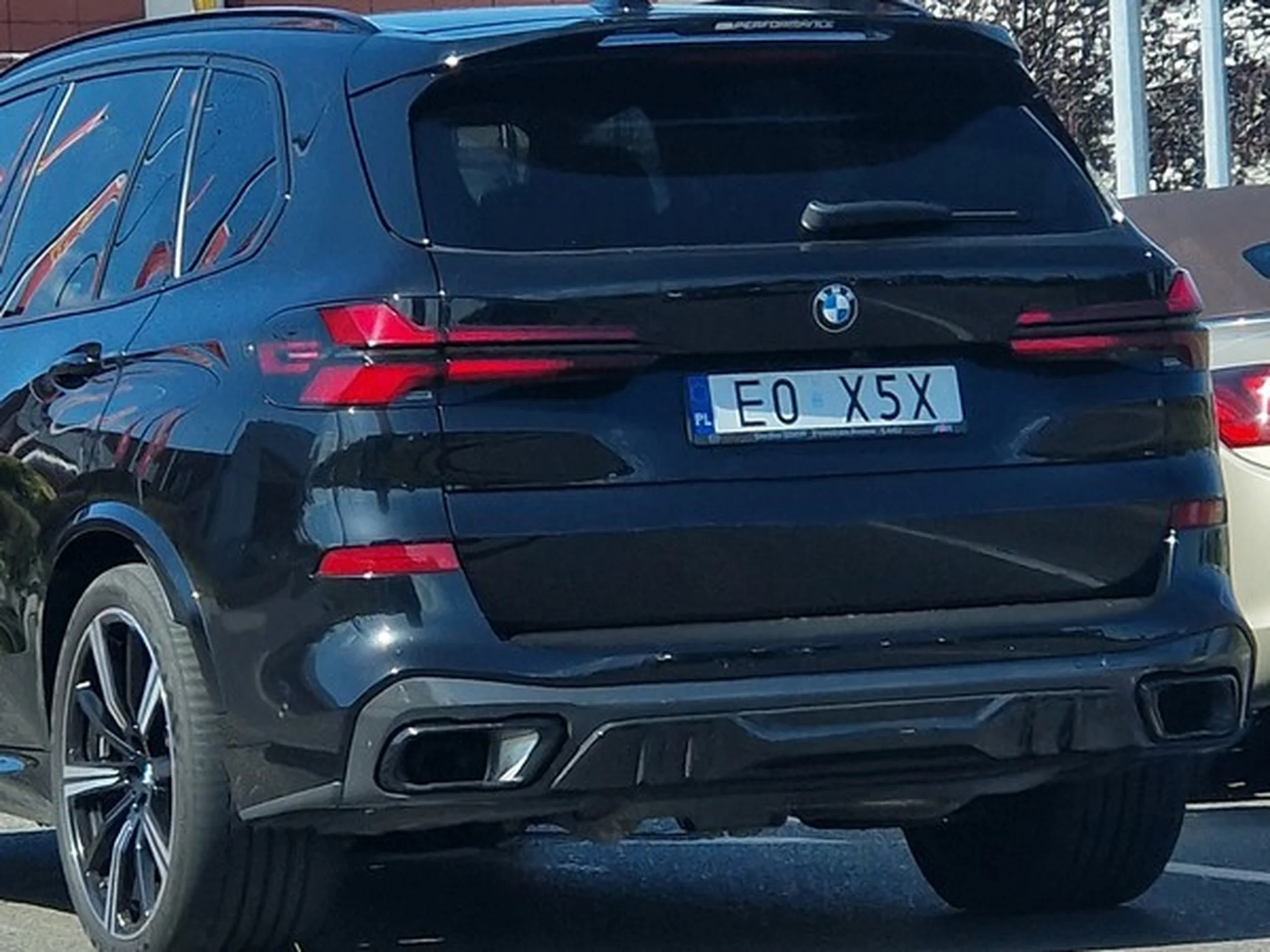 Fajny numer, blacha E0 X5X